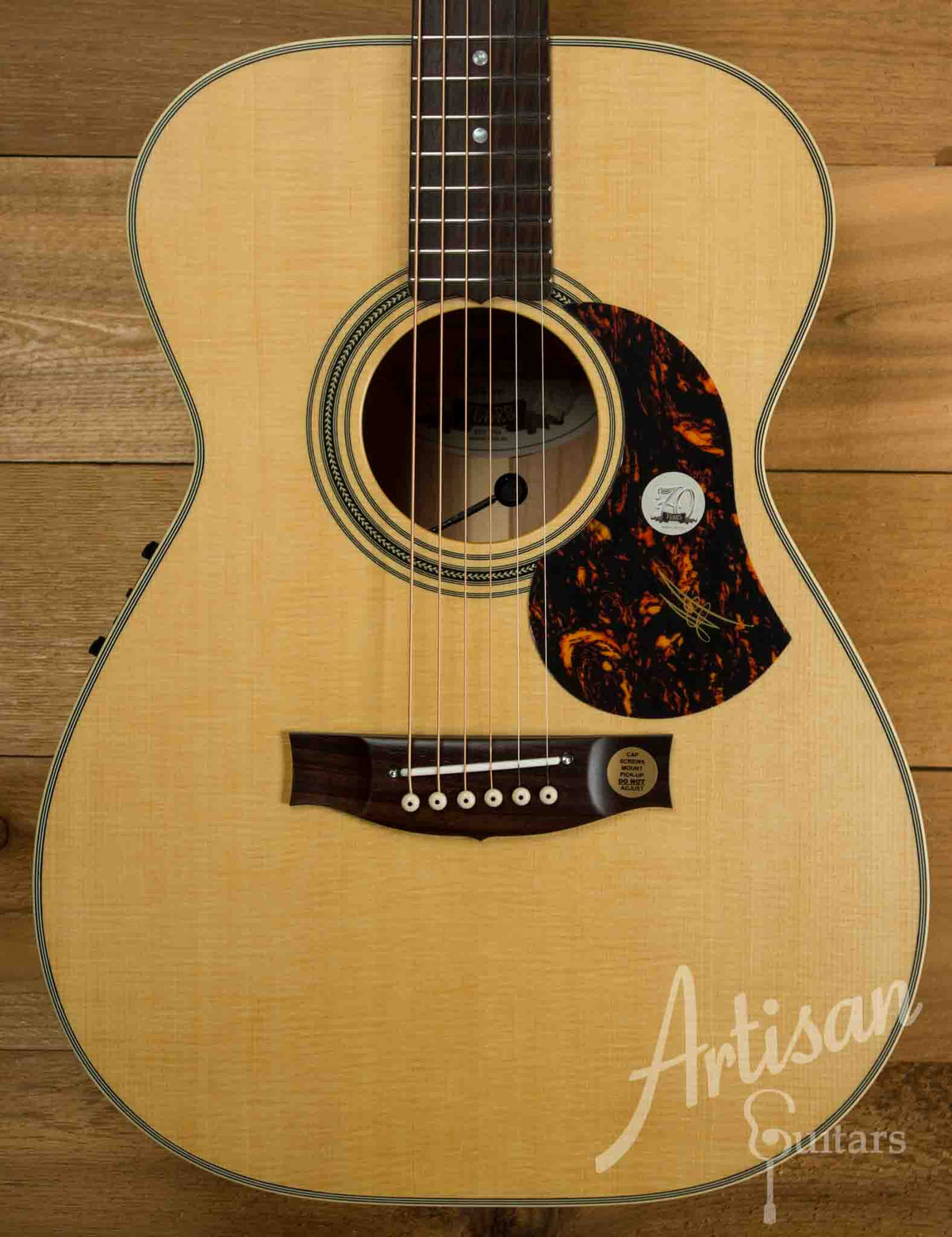 Maton EBG 808 TE Tommy Emmanuel Signature Guitar ID-10528 - Artisan Guitars