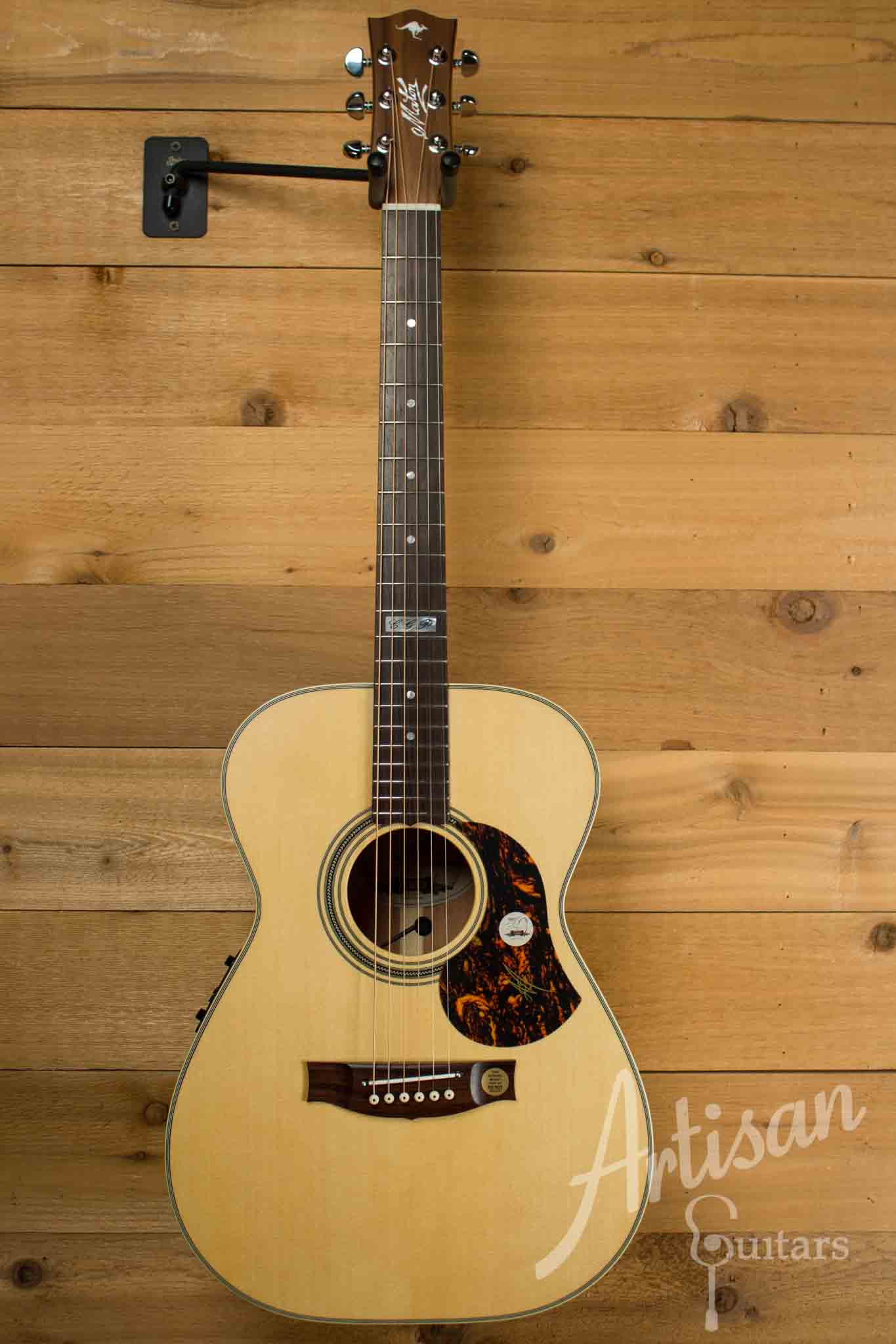 Maton EBG 808 TE Tommy Emmanuel Signature Guitar  ID-10530 - Artisan Guitars