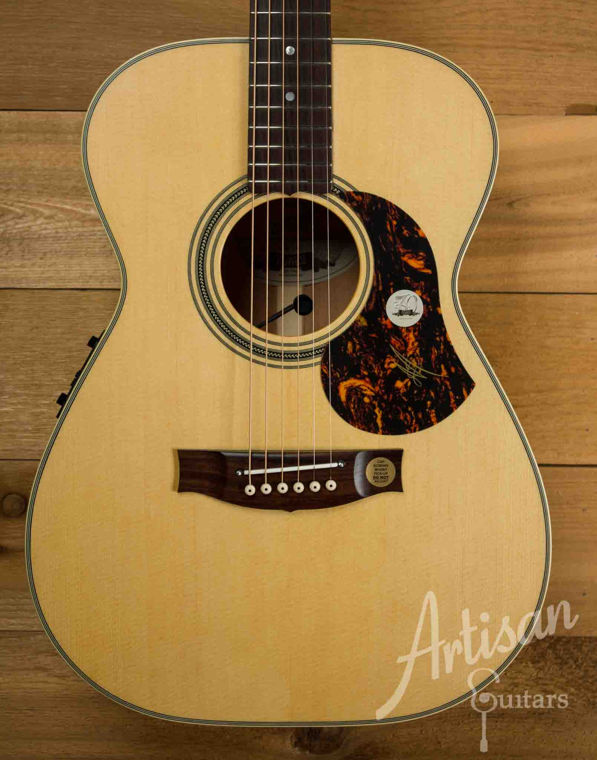 Maton EBG 808 TE Tommy Emmanuel Signature Guitar ID-10529 - Artisan Guitars