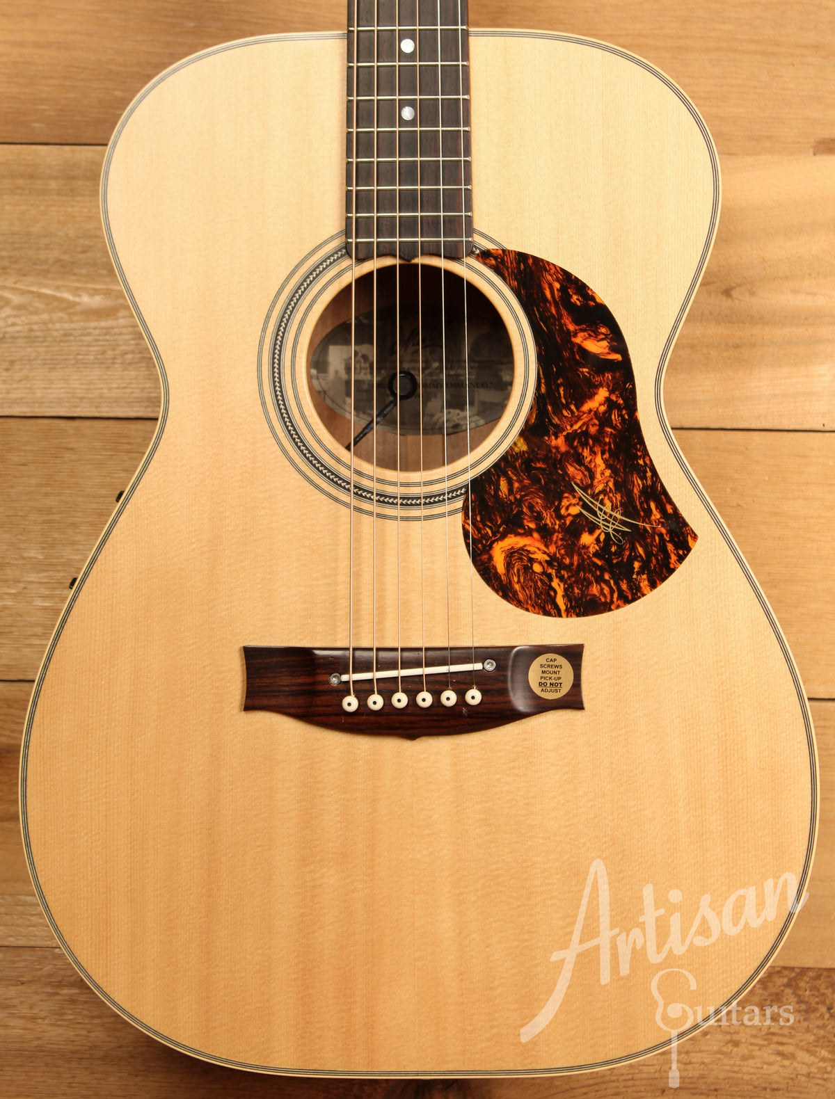 Maton EBG808TE Tommy Emmaunel Signature Sitka and Queensland Maple Pre-Owned 2014 ID-11880 - Artisan Guitars