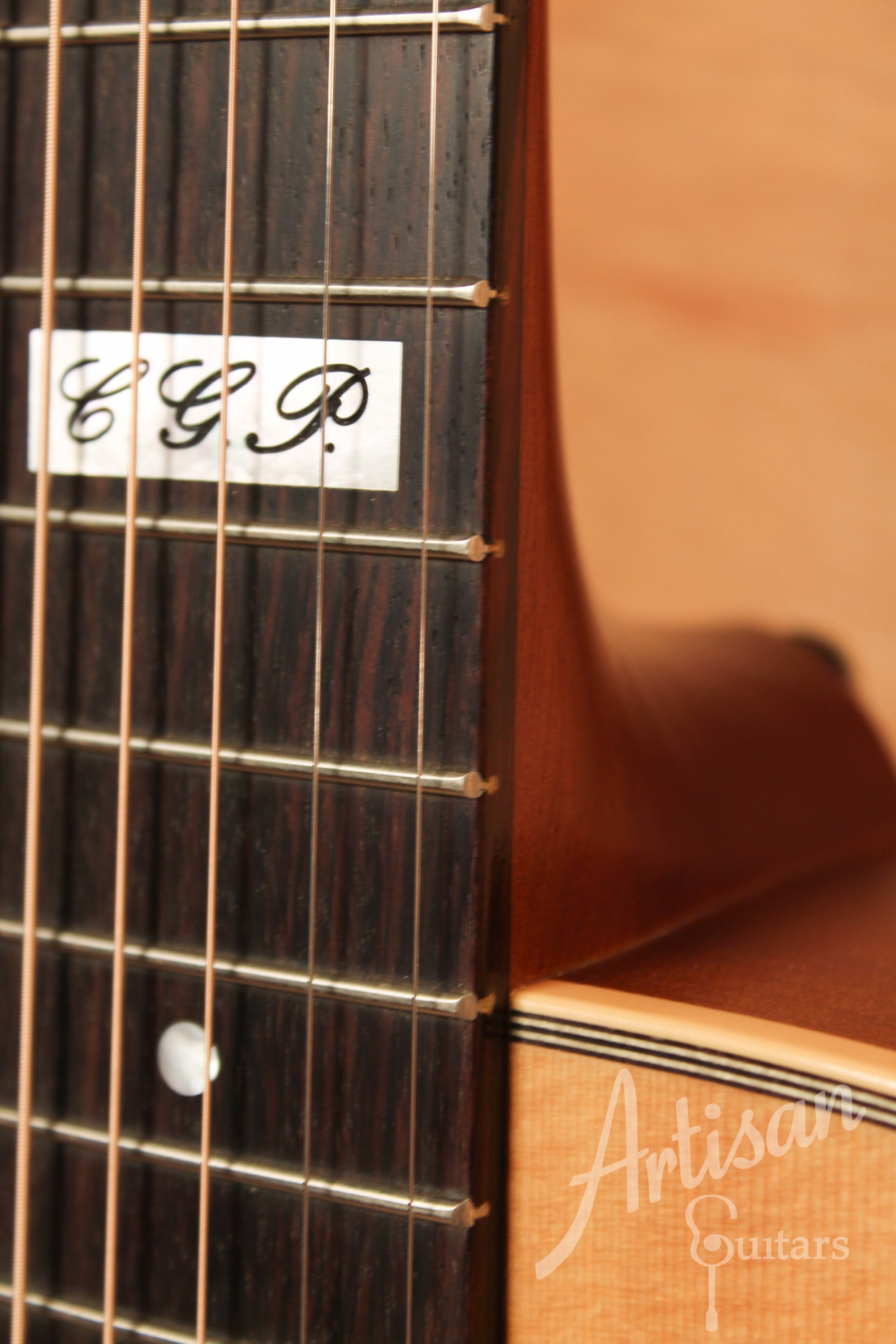 Maton EBG808TE Tommy Emmaunel Signature Sitka and Queensland Maple Pre-Owned 2014 ID-11880 - Artisan Guitars