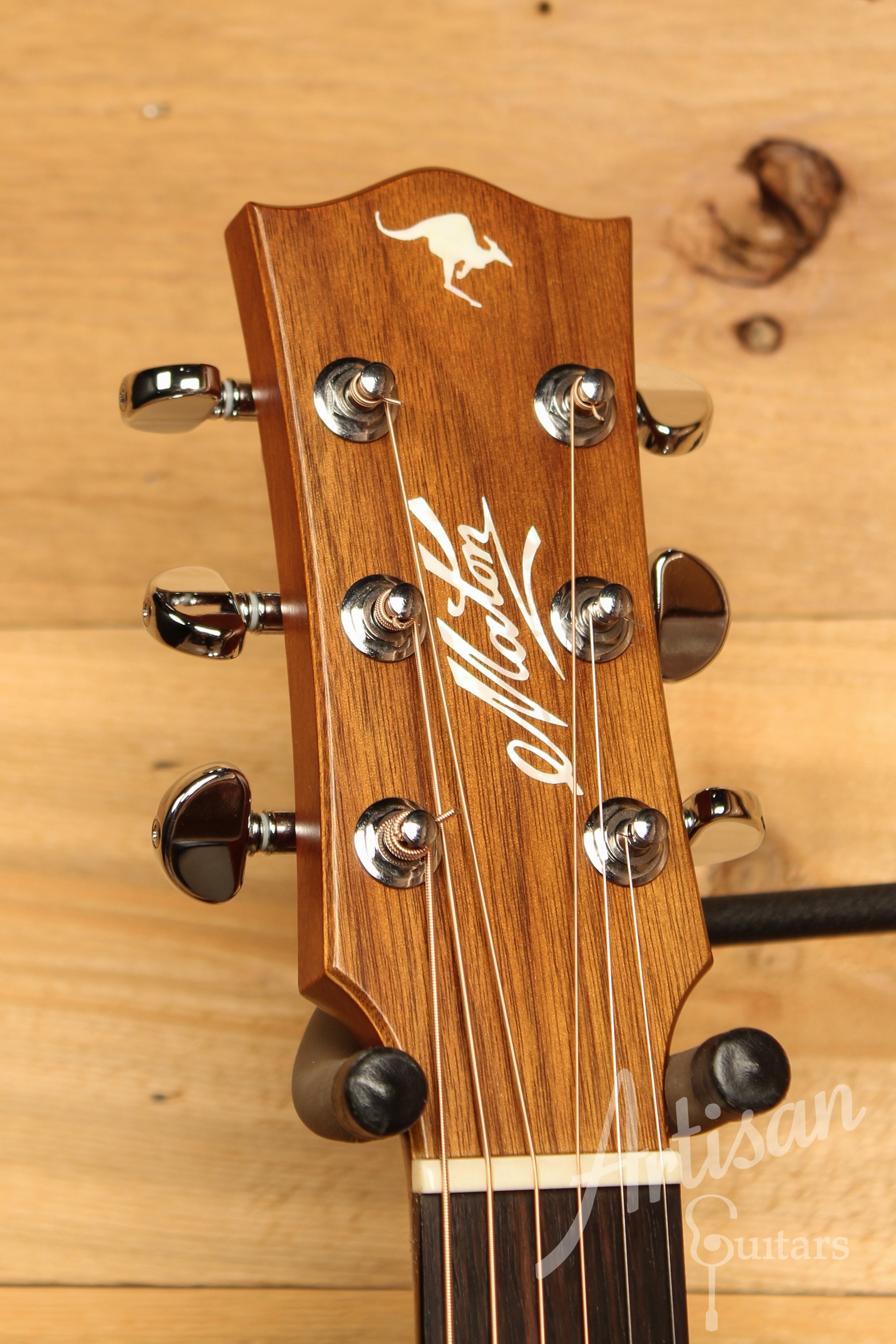 Maton EBG808TE Tommy Emmaunel Signature Sitka and Queensland Maple Pre-Owned 2014 ID-11880 - Artisan Guitars