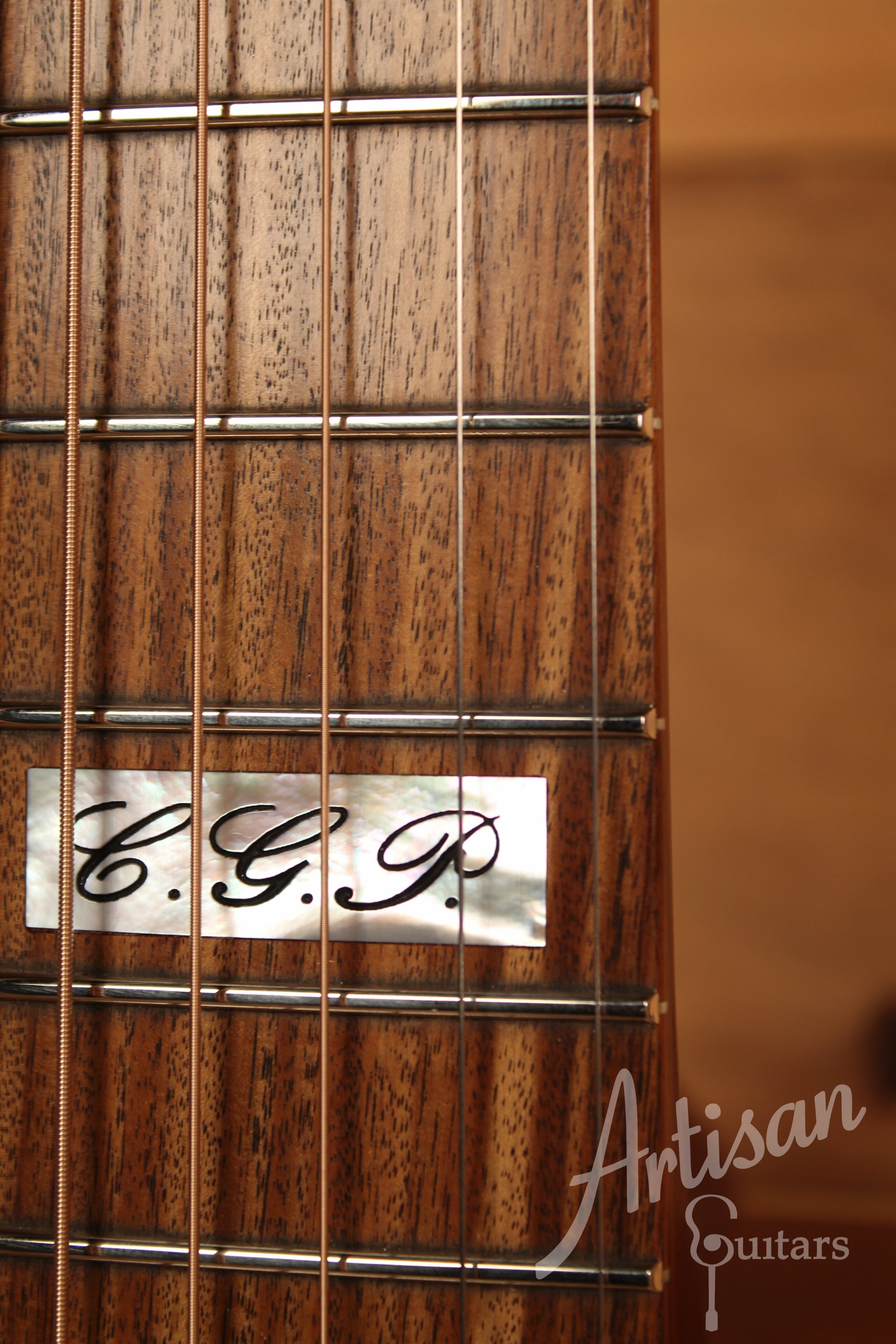 Maton EBG 808 TE Tommy Emmanuel Signature Guitar ID-11893 - Artisan Guitars