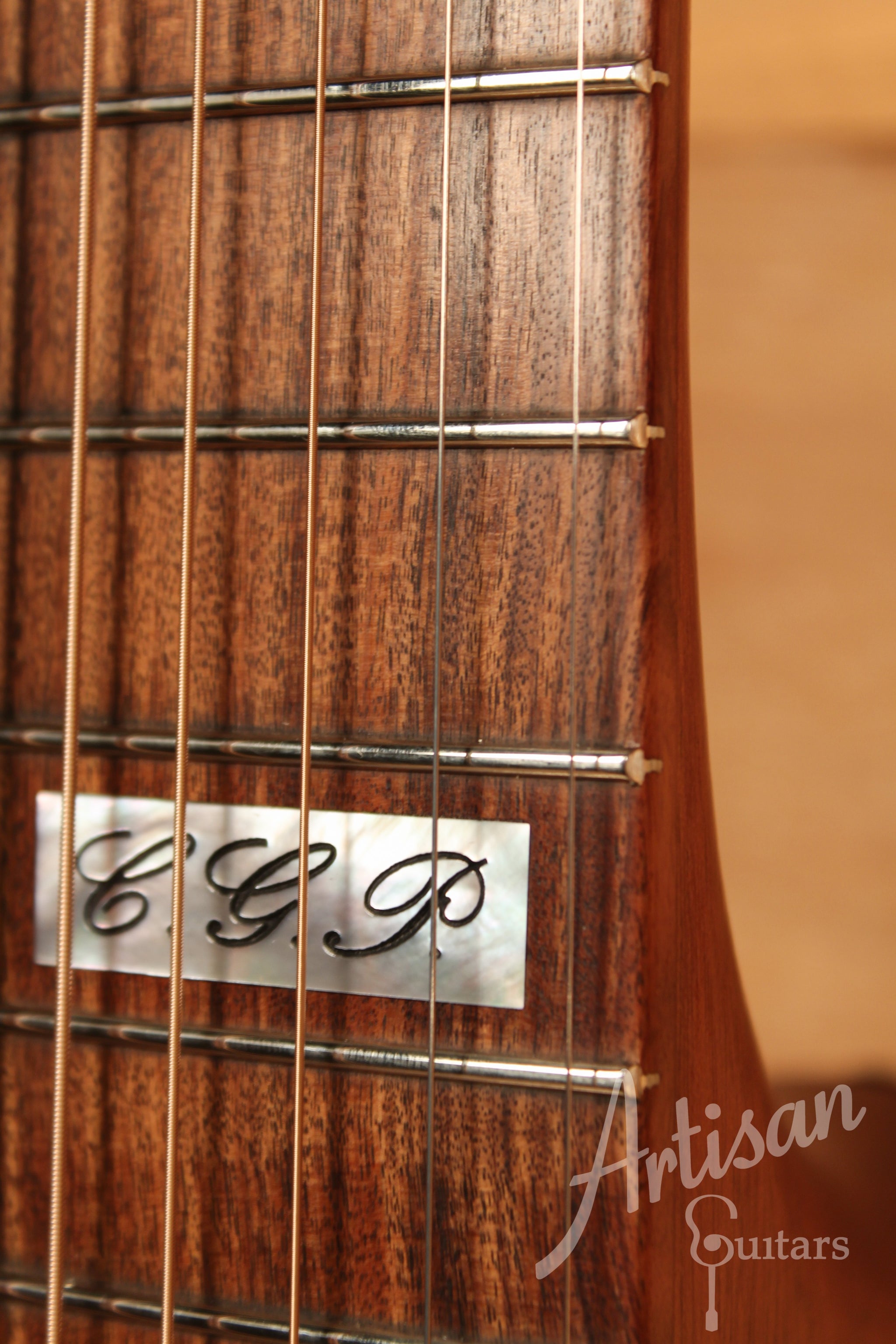 Maton EBG 808C TE Tommy Emmanuel Signature Guitar Cutaway ID-11892 - Artisan Guitars