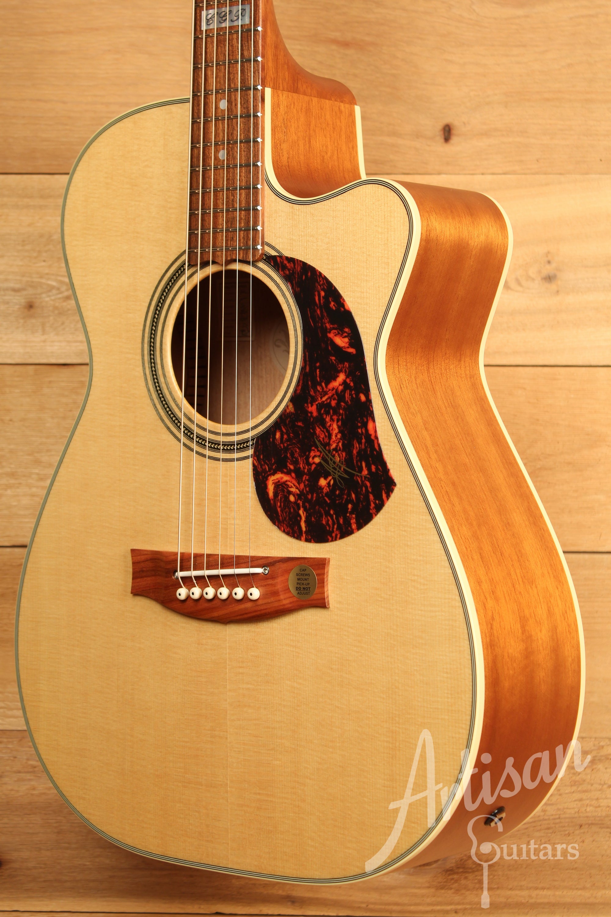 Maton EBG 808C TE Tommy Emmanuel Signature Guitar Cutaway ID-11892 - Artisan Guitars