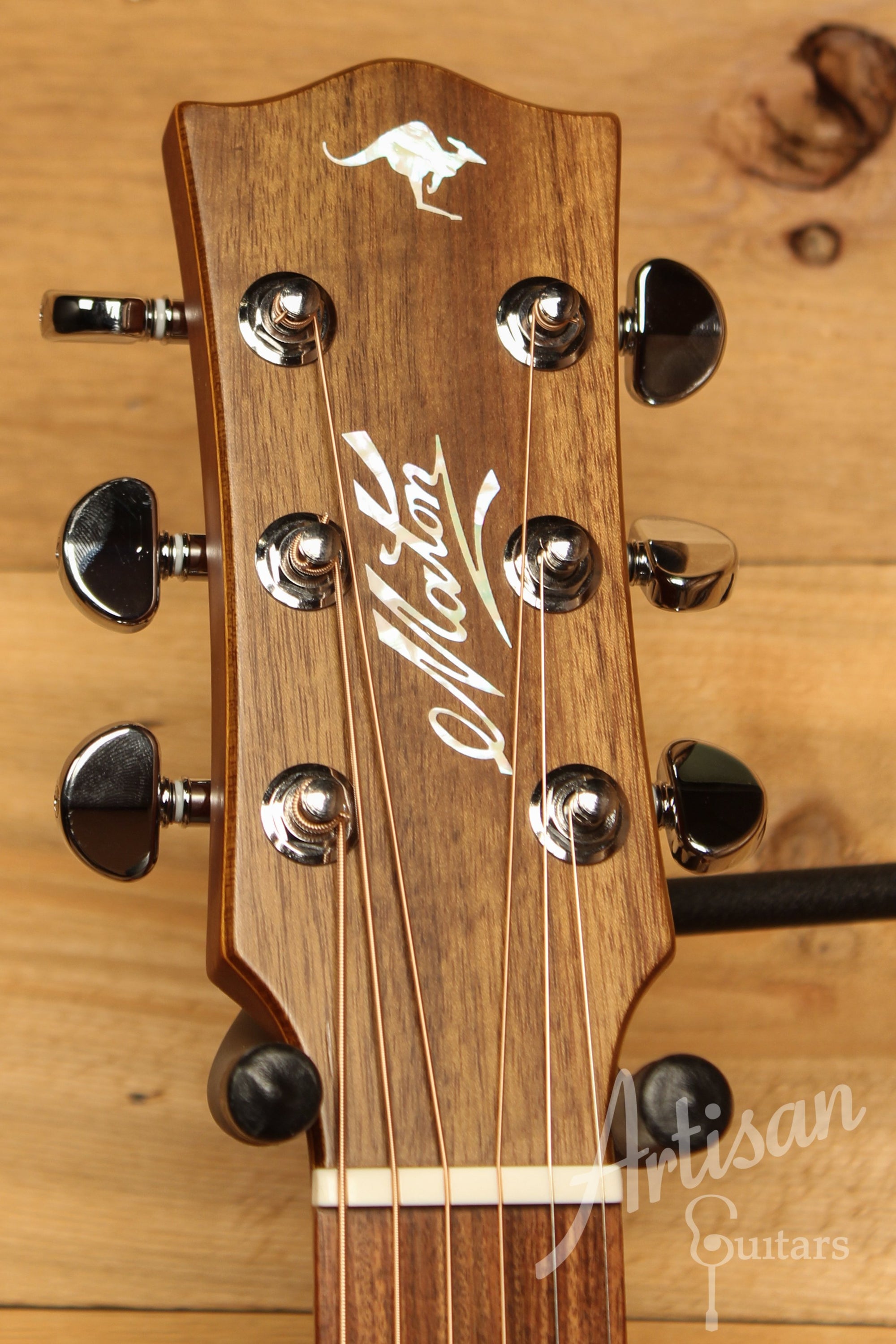 Maton EBG 808C TE Tommy Emmanuel Signature Guitar Cutaway ID-11892 - Artisan Guitars