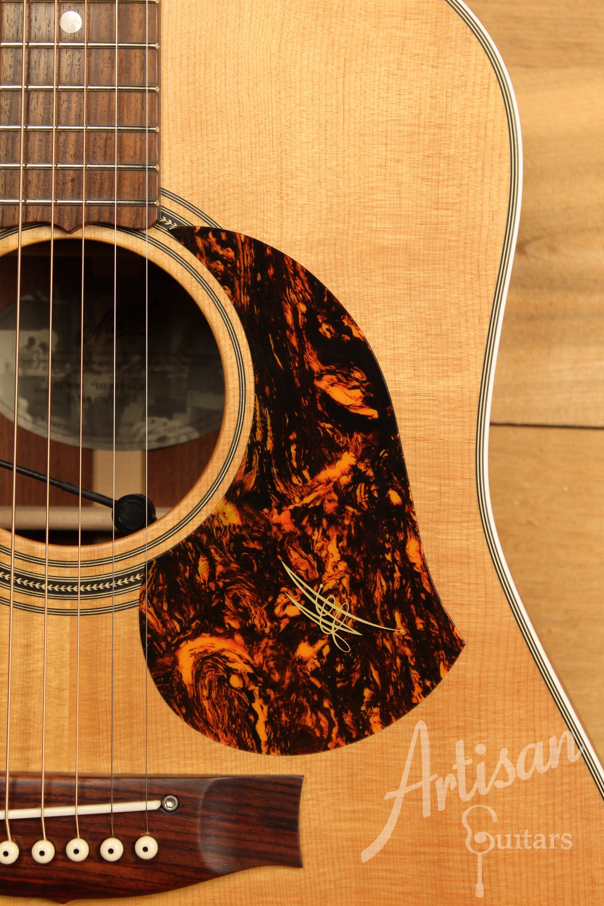 Maton Heritage ECW 80 Sitka Spruce and Queensland Maple with AP5 Pro Pre-Owned 2015 ID-11894 - Artisan Guitars