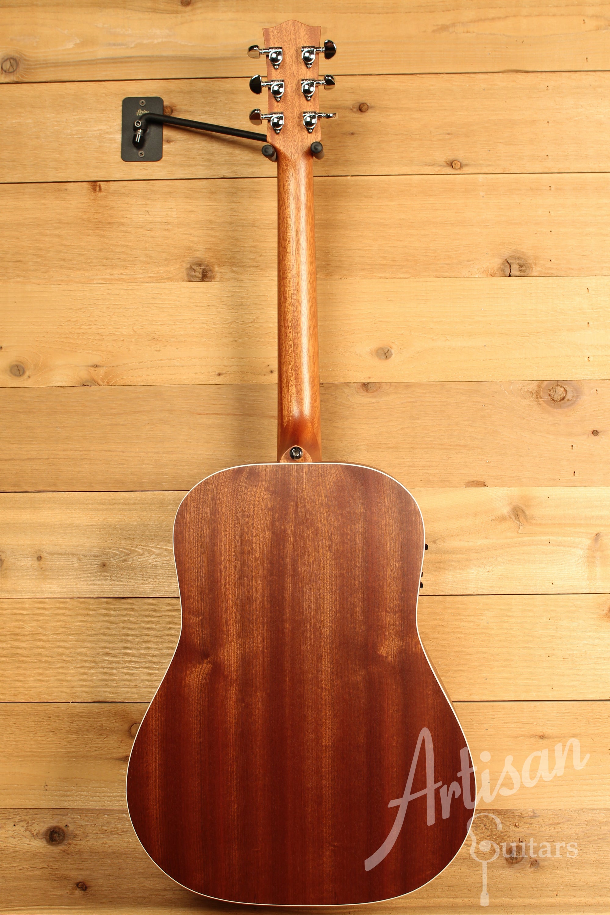 Maton Heritage ECW 80 Sitka Spruce and Queensland Maple with AP5 Pro Pre-Owned 2015 ID-11894 - Artisan Guitars