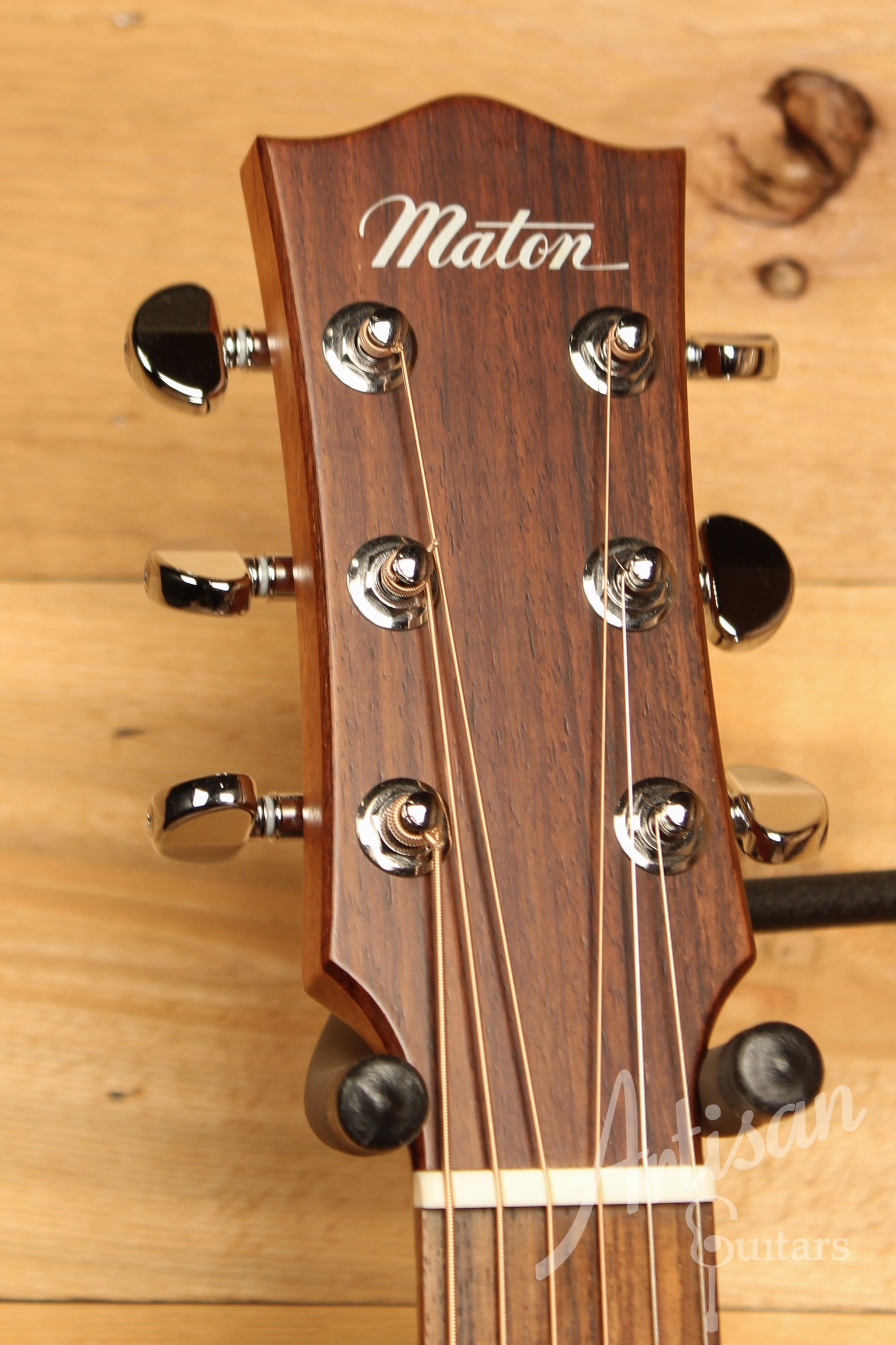 Maton Heritage ECW 80 Sitka Spruce and Queensland Maple with AP5 Pro Pre-Owned 2015 ID-11894 - Artisan Guitars