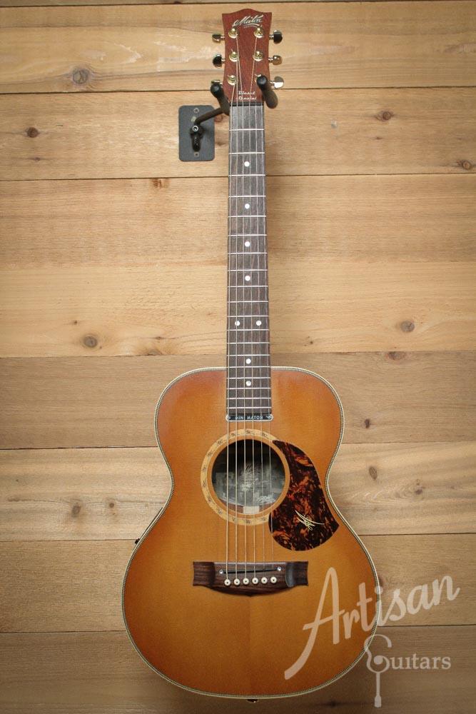Pre-Owned 2014  Maton EMD6 Mini Maton Diesel Sitka with Blackwood and Vintage Amber Sunburst ID-8058 - Artisan Guitars