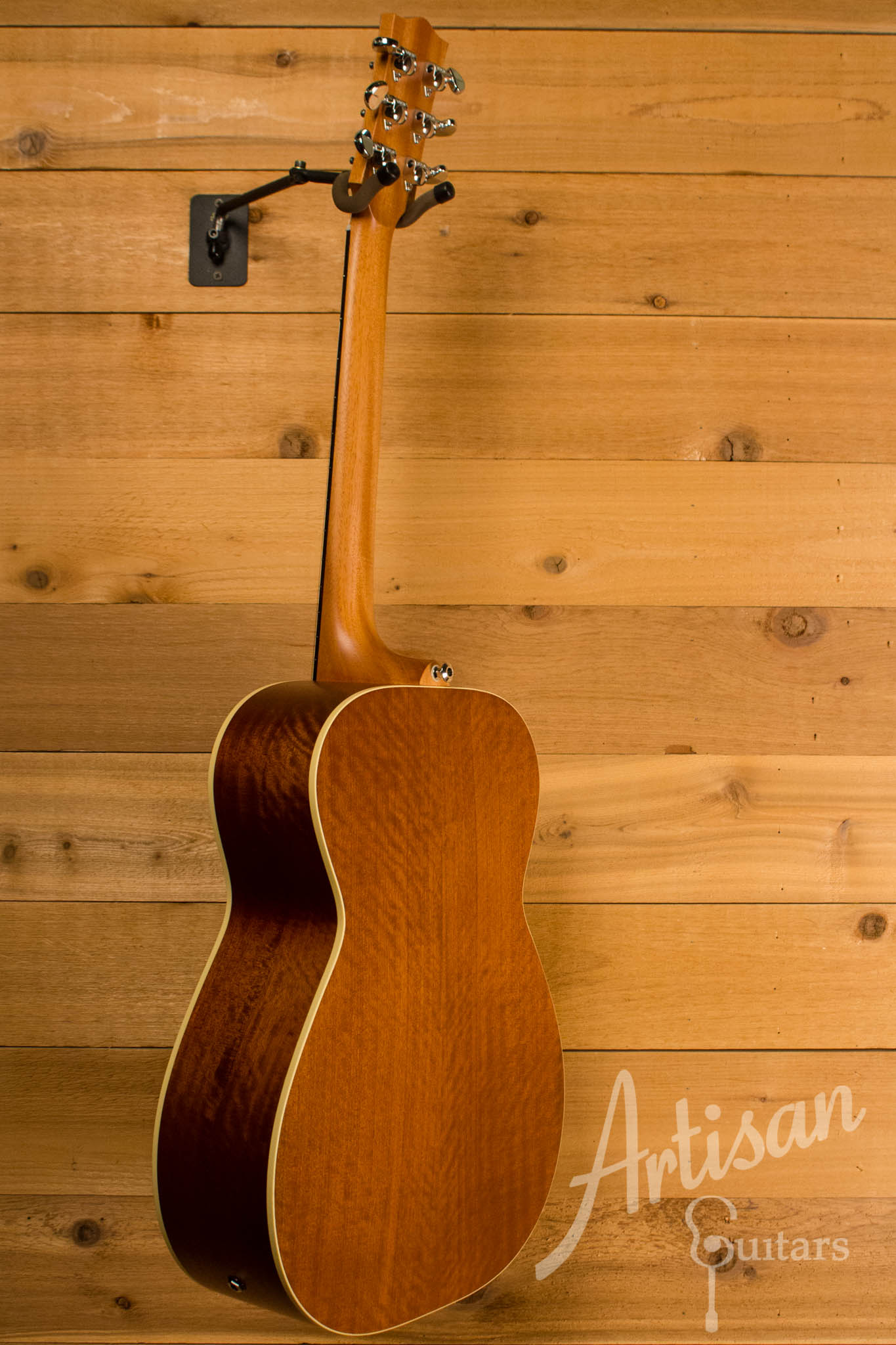 Maton T.E Personal Guitar Sitka Spruce and Queensland Maple ID-10693 - Artisan Guitars