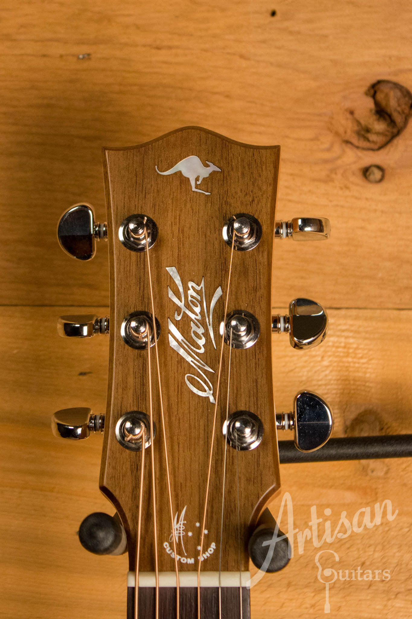 Maton T.E Personal Guitar Sitka Spruce and Queensland Maple ID-10693 - Artisan Guitars
