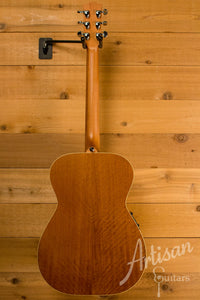 Maton T.E Personal Guitar Sitka Spruce and AAA"Bees Wings" Queensland Maple ID-10694 - Artisan Guitars