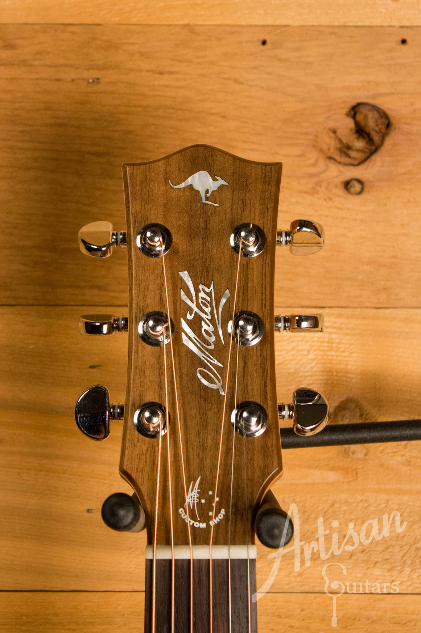 Maton T.E Personal Guitar Sitka Spruce and AAA"Bees Wings" Queensland Maple ID-10694 - Artisan Guitars