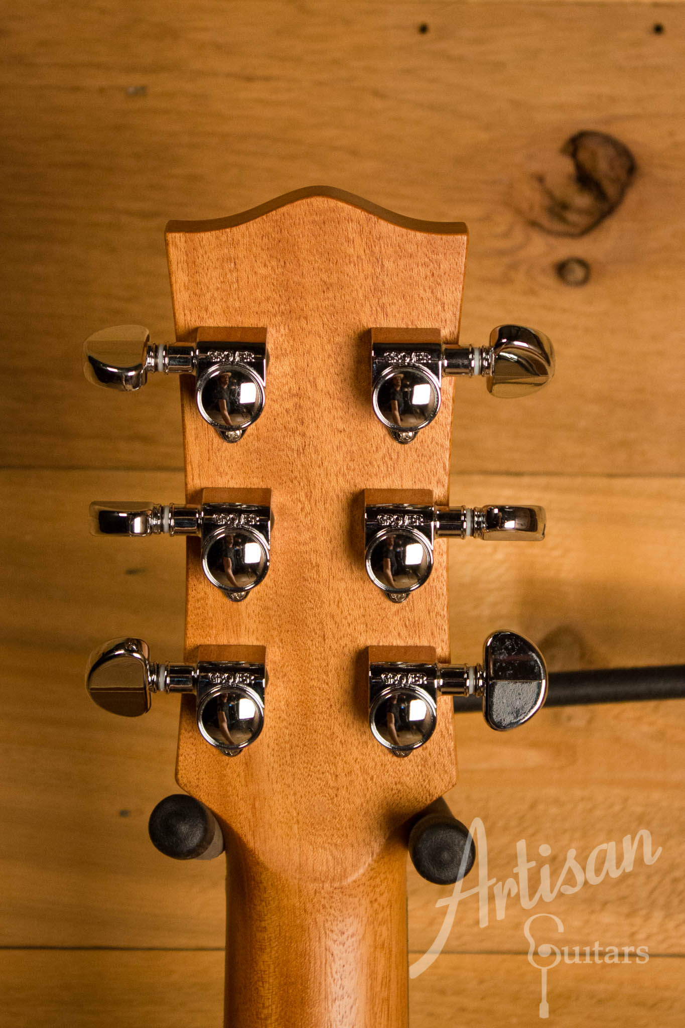 Maton T.E Personal Guitar Sitka Spruce and AAA"Bees Wings" Queensland Maple ID-10694 - Artisan Guitars