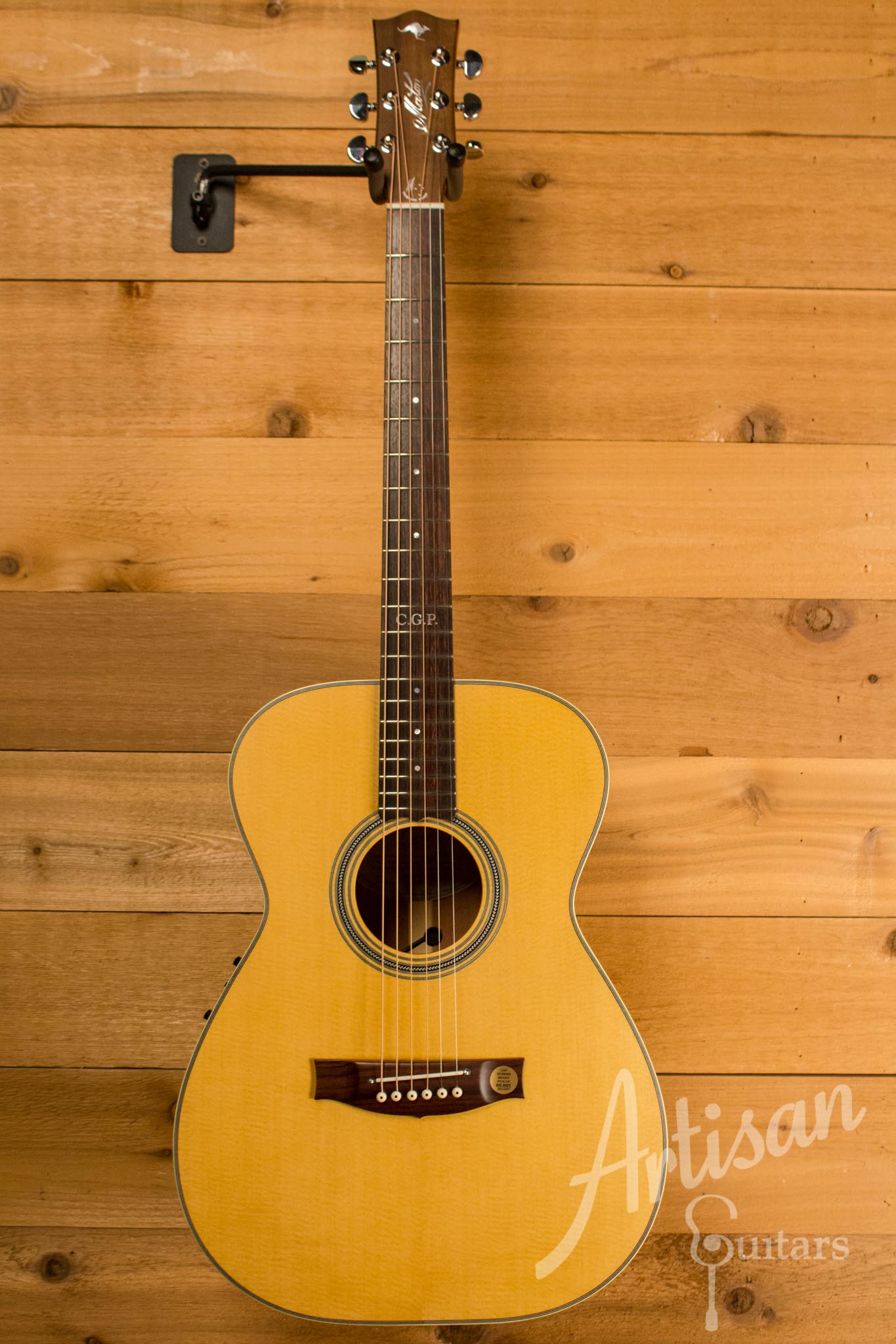 Maton T.E Personal Guitar Sitka Spruce and Queensland Maple ID-10696 - Artisan Guitars
