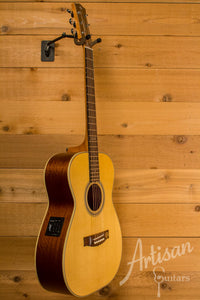 Maton T.E Personal Guitar Sitka Spruce and Queensland Maple ID-10696 - Artisan Guitars