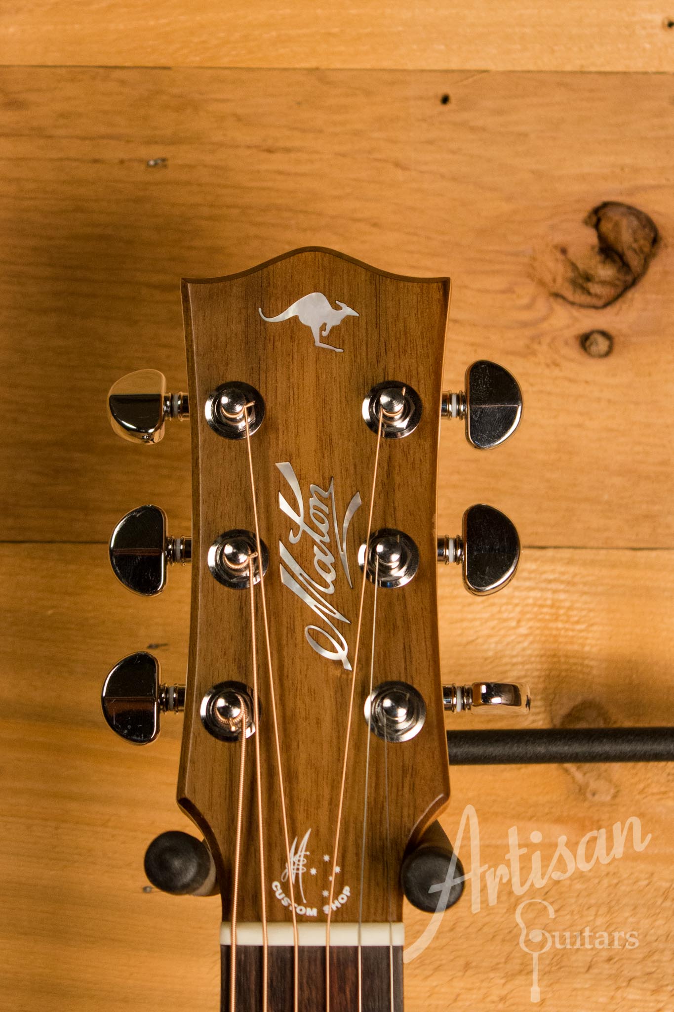 Maton T.E Personal Guitar Sitka Spruce and Queensland Maple ID-10696 - Artisan Guitars
