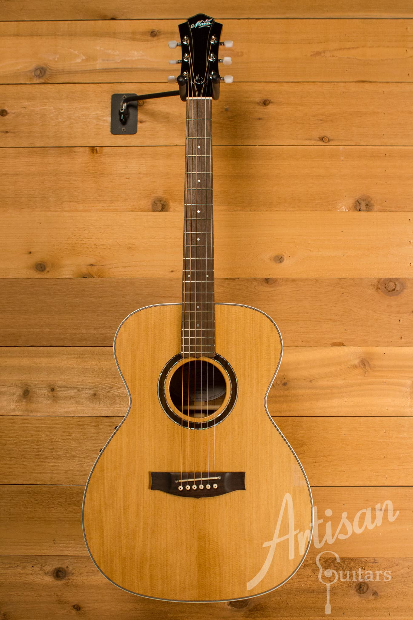 Maton Custom Shop 808 Debonair with Torrefied Spruce and Blackwood Pre-Owned 2014 ID-10711 - Artisan Guitars