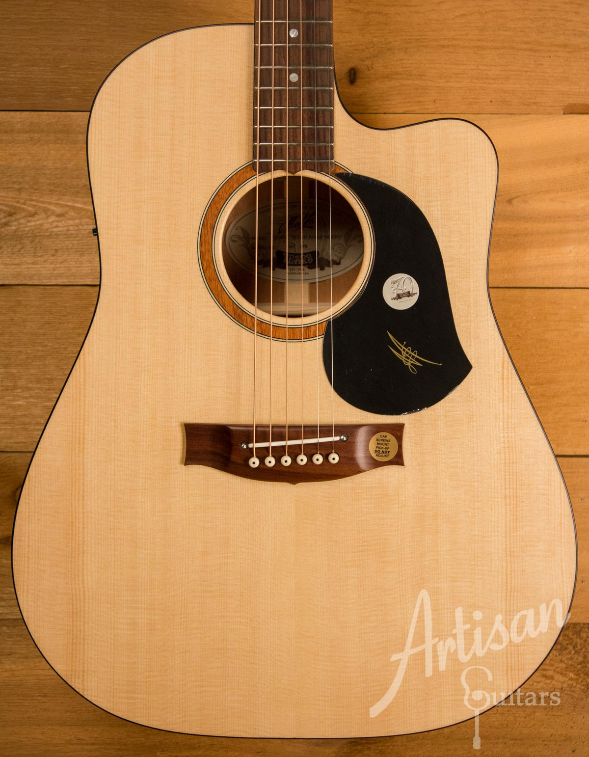 Maton SRS60C Guitar Solid Road Series Acoustic Electric AP5 Pro  ID-10716 - Artisan Guitars