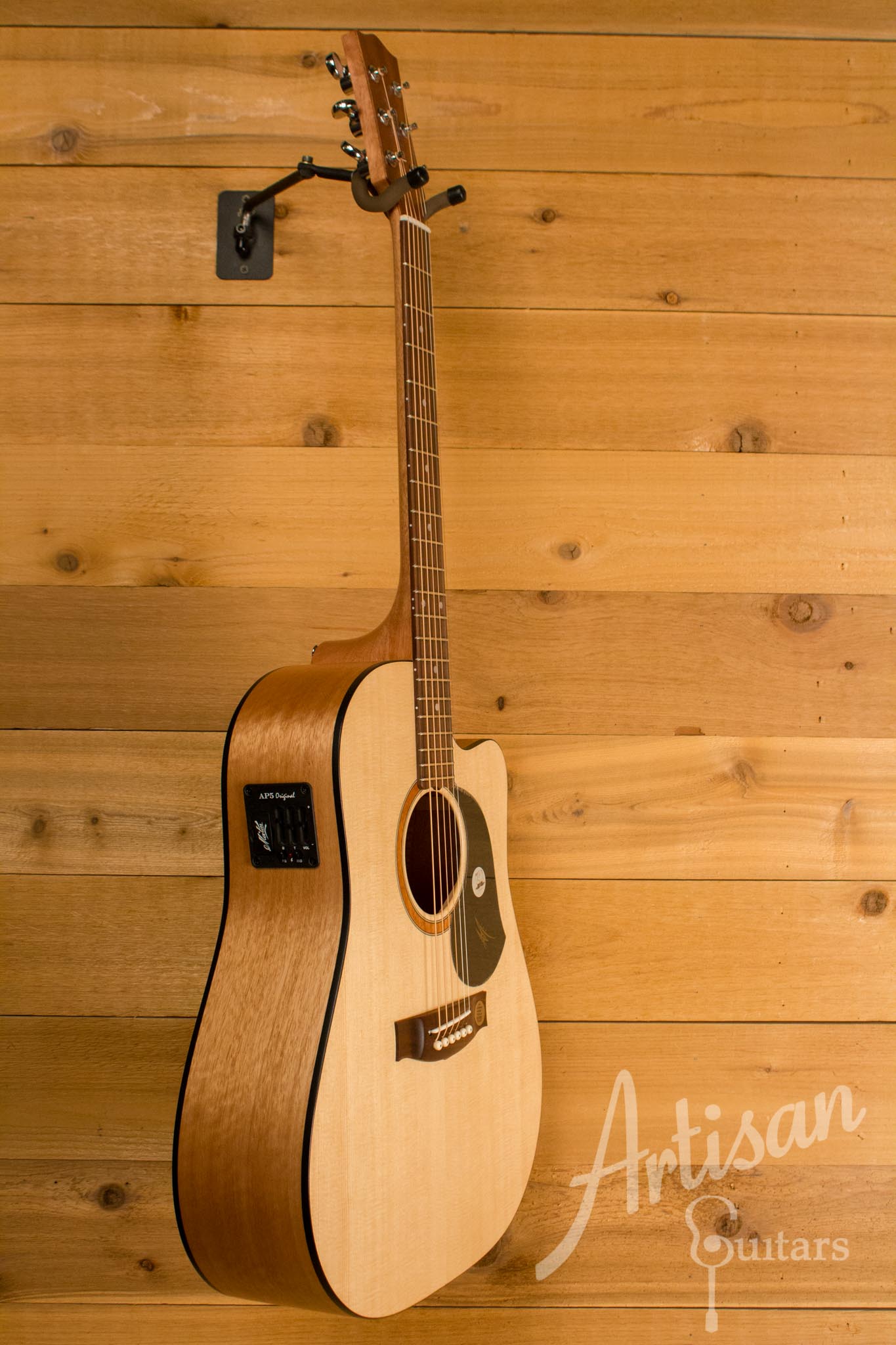 Maton SRS60C Guitar Solid Road Series Acoustic Electric AP5 Pro  ID-10716 - Artisan Guitars