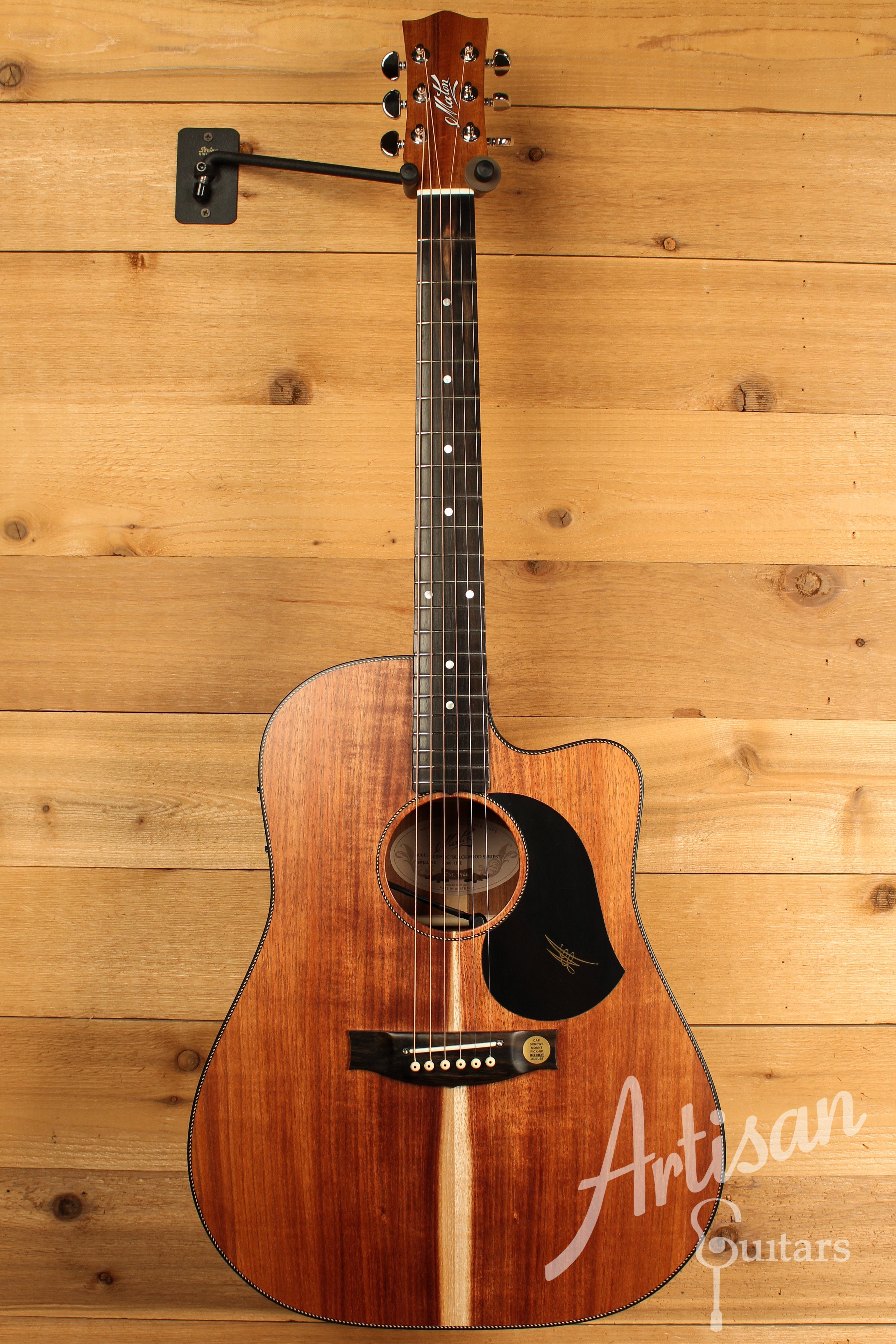 Maton EBW70C Blackwood Dreadnought w/ AP5 Pro ID-12371 - Artisan Guitars