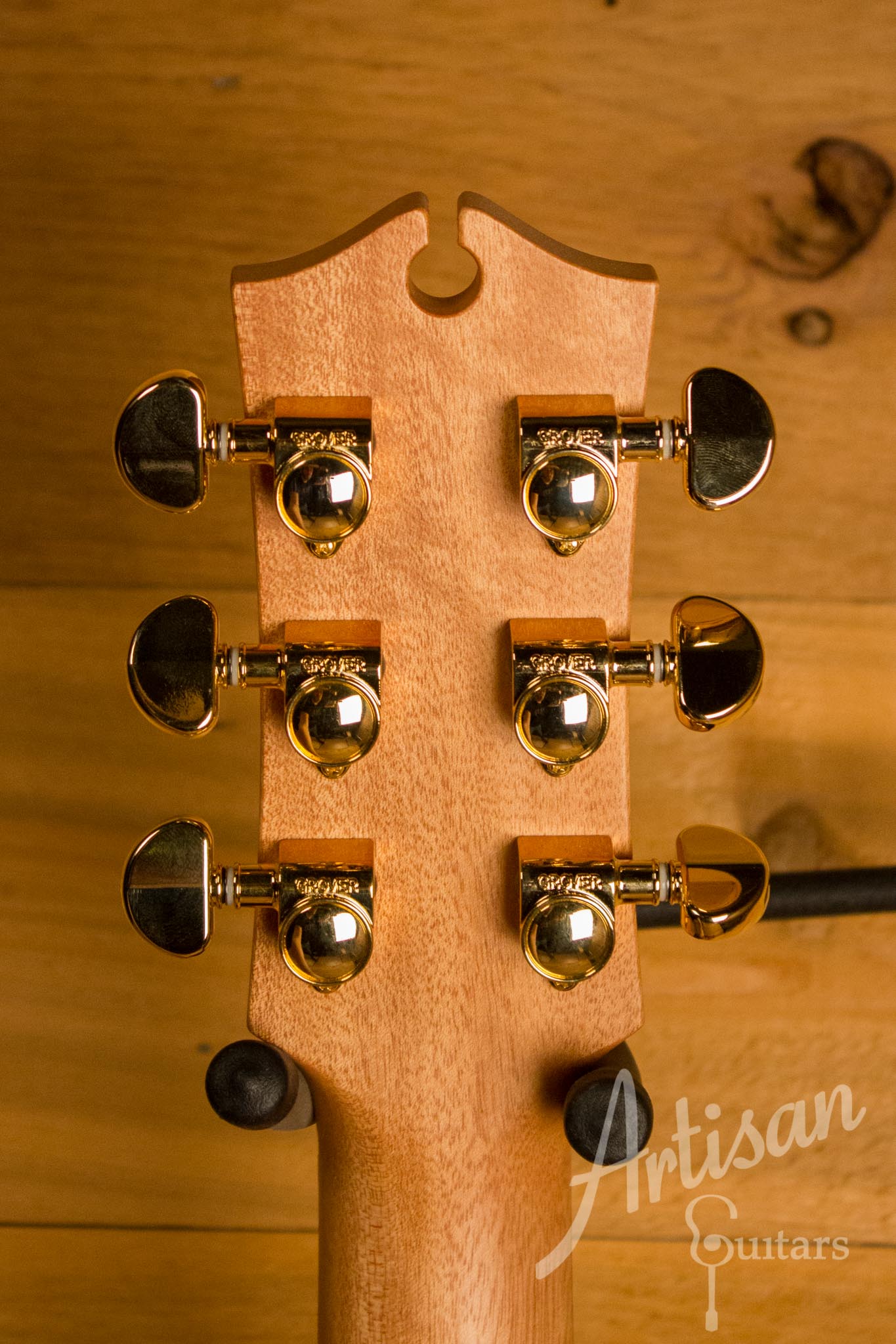 Maton EBG808 Artist Series Sitka Spruce and Blackwood ID-10718 - Artisan Guitars
