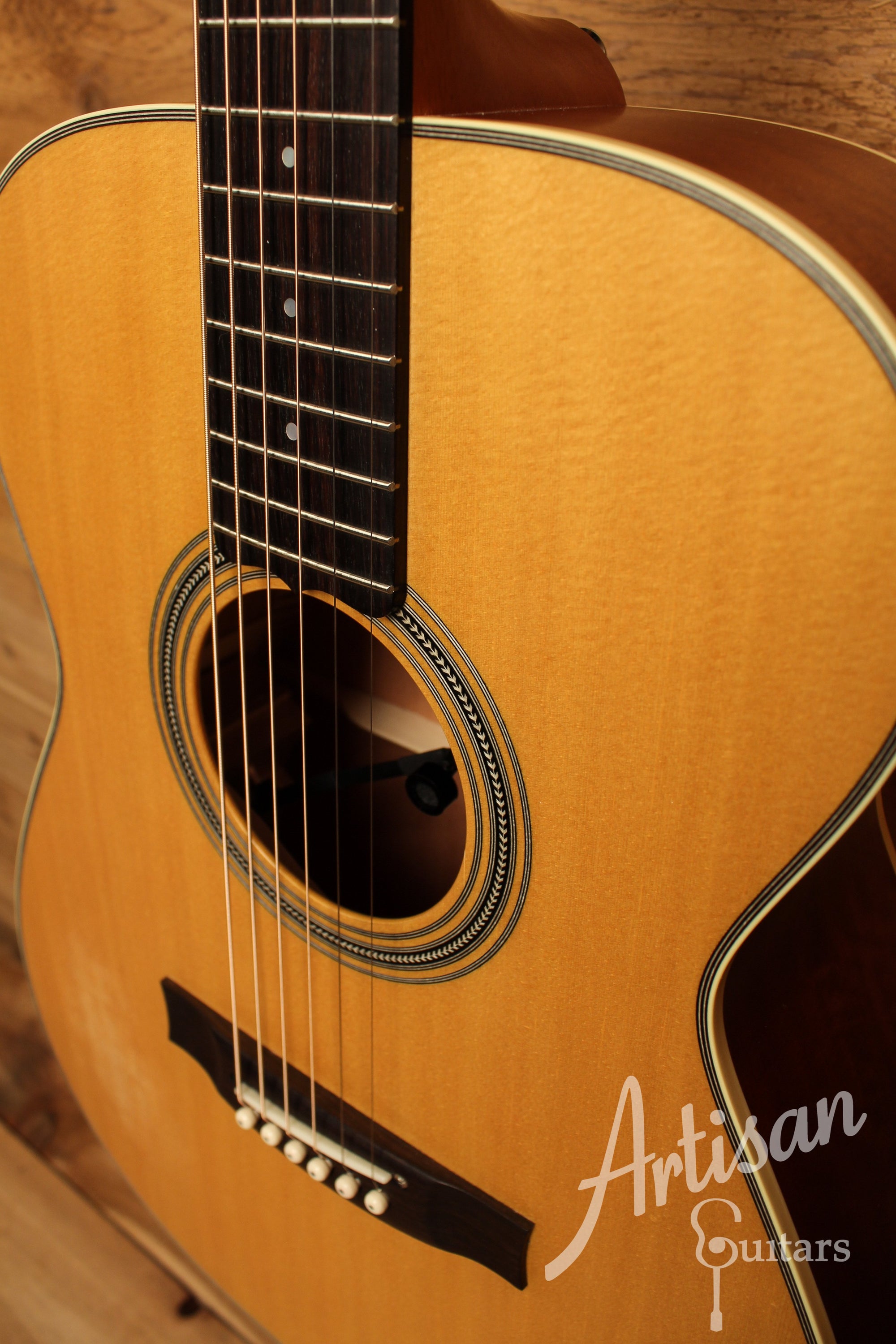 Maton Custom Shop T.E Personal Guitar Sitka Spruce & Queensland Maple Pre-Owned 2016 ID-12617 - Artisan Guitars