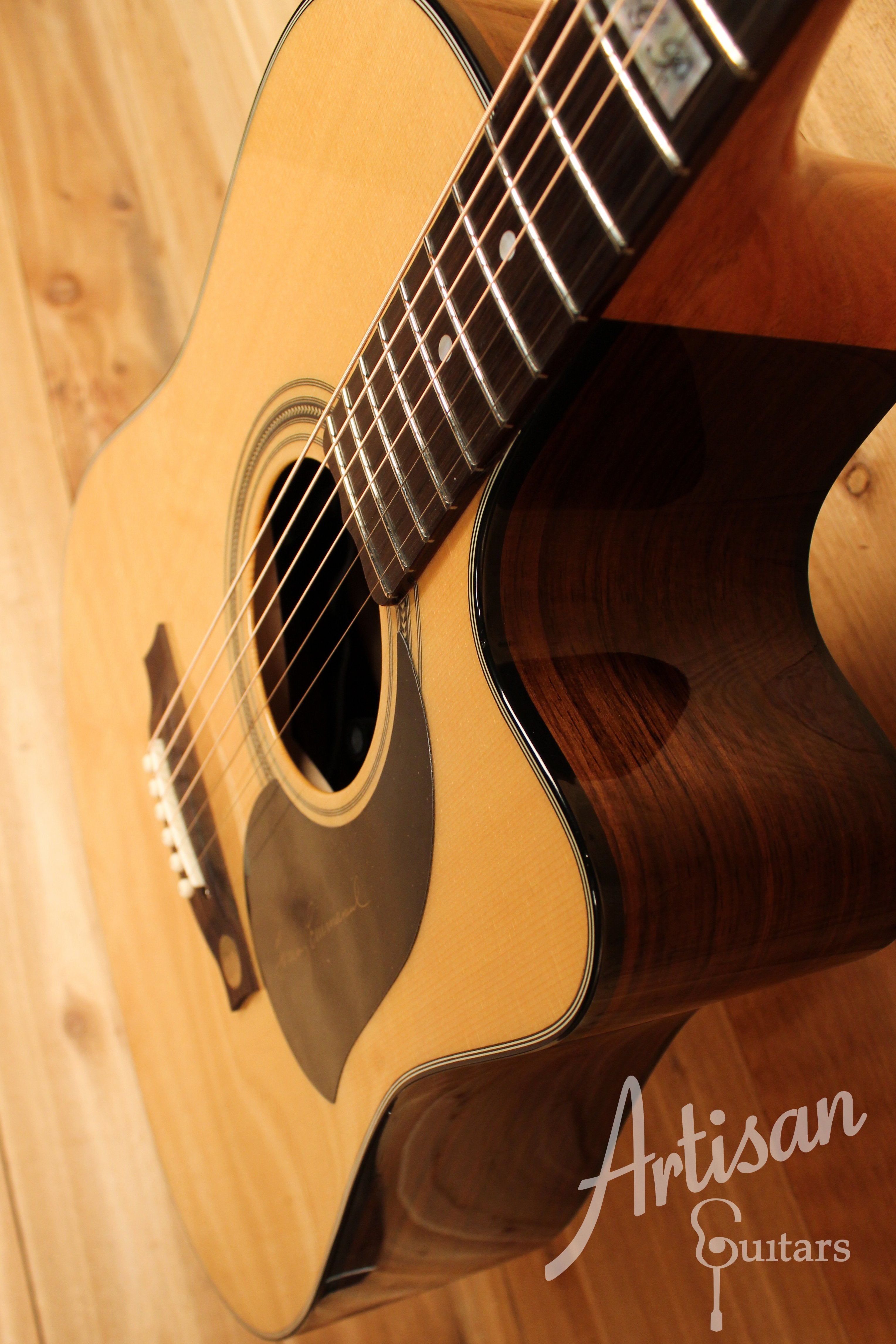 Maton TE 1 Tommy Emmanuel Artist Sitka Spruce and Indian Rosewood  w/ AP5-Pro ID-11999 - Artisan Guitars