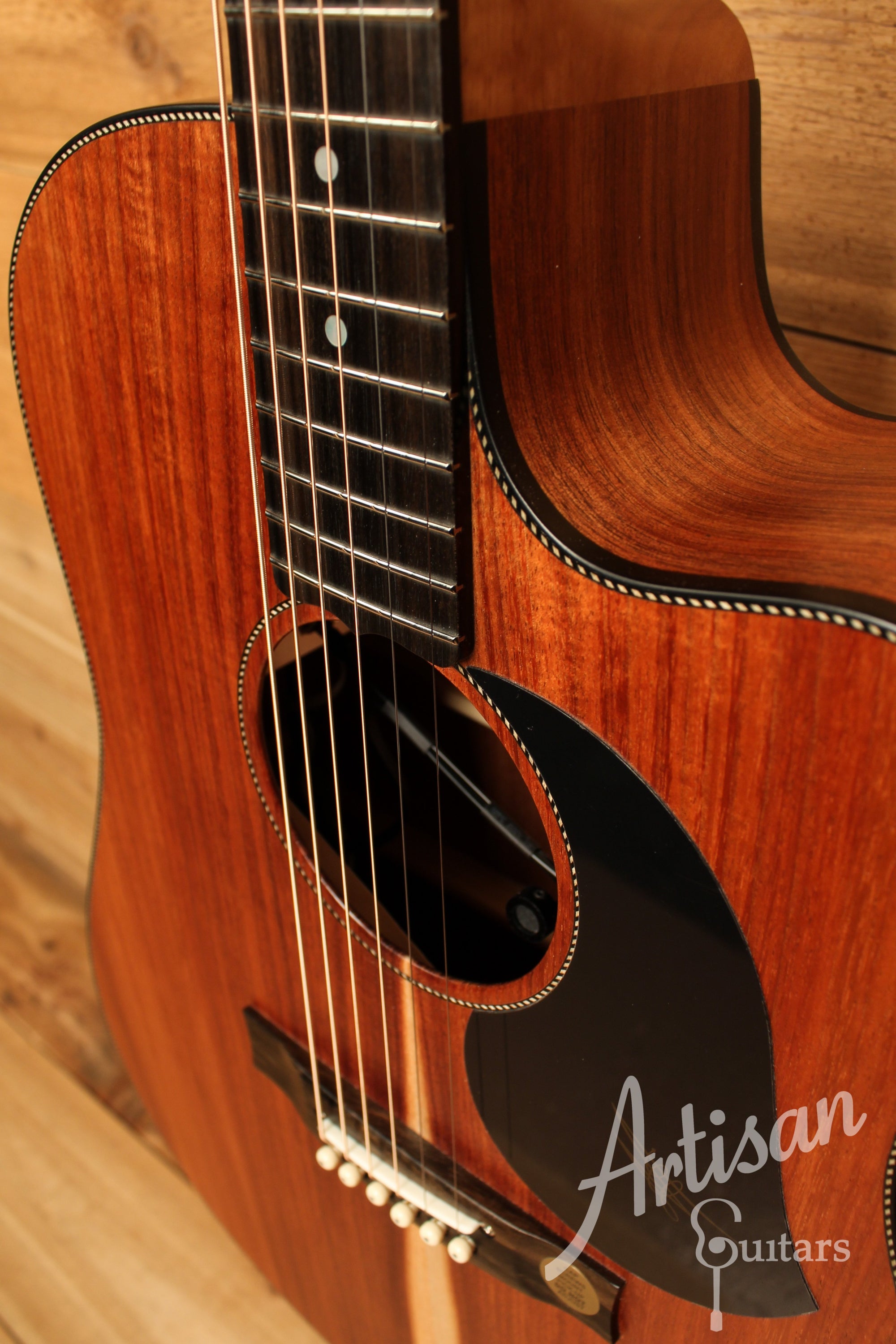 Maton EBW70C Blackwood Dreadnought w/ AP5 Pro ID-12371 - Artisan Guitars