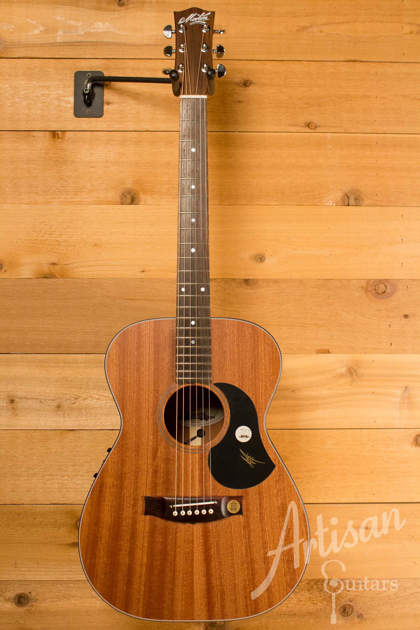 Maton M808 Guitar Sapele Top, Back, and Sides with AP5 Pro pickup ID-10720 - Artisan Guitars