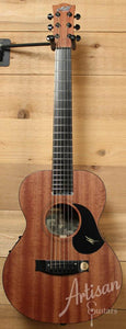 Maton EMM-6 Solid Mini Maton All Mahogany with AP5 Pro ID-9088 - Artisan Guitars