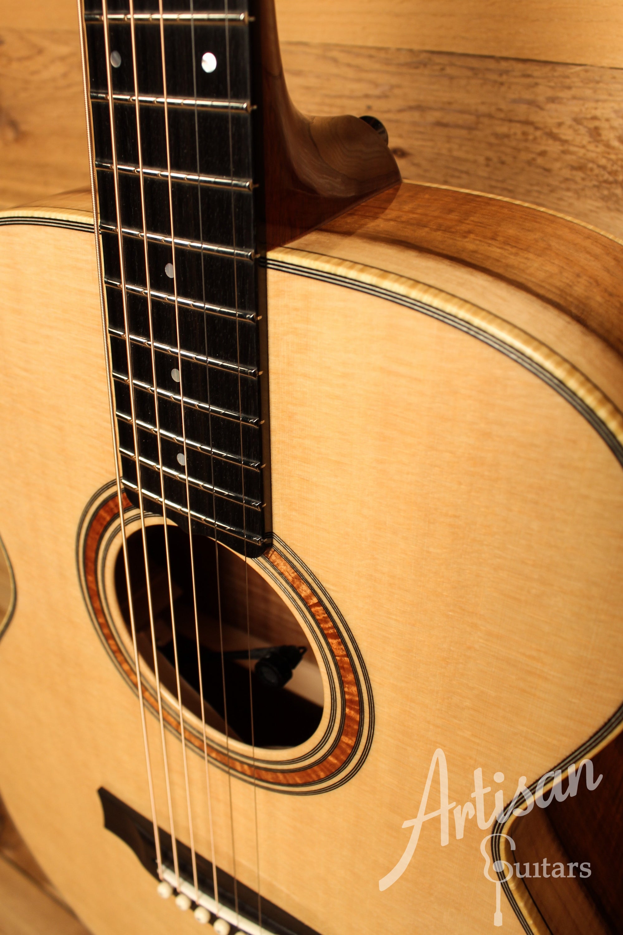 Maton Custom Shop Classic w/ Custom Thin Traditional Body & W.A. May Appointments ID-12372 - Artisan Guitars