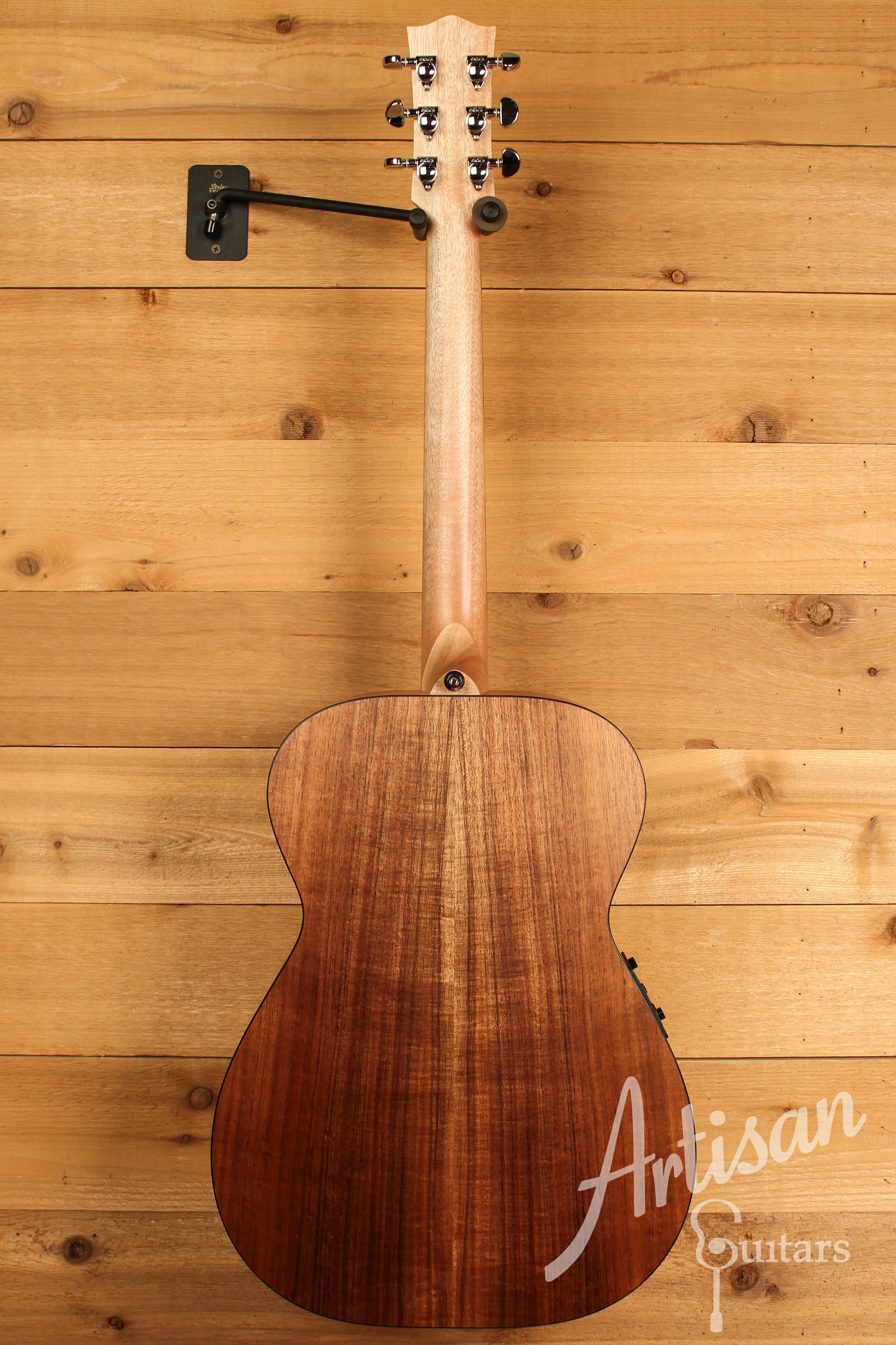 Maton EBW808 Guitar w/ Blackwood Top, Back & Sides w/ AP5 Pro Pickup System ID-12375 - Artisan Guitars