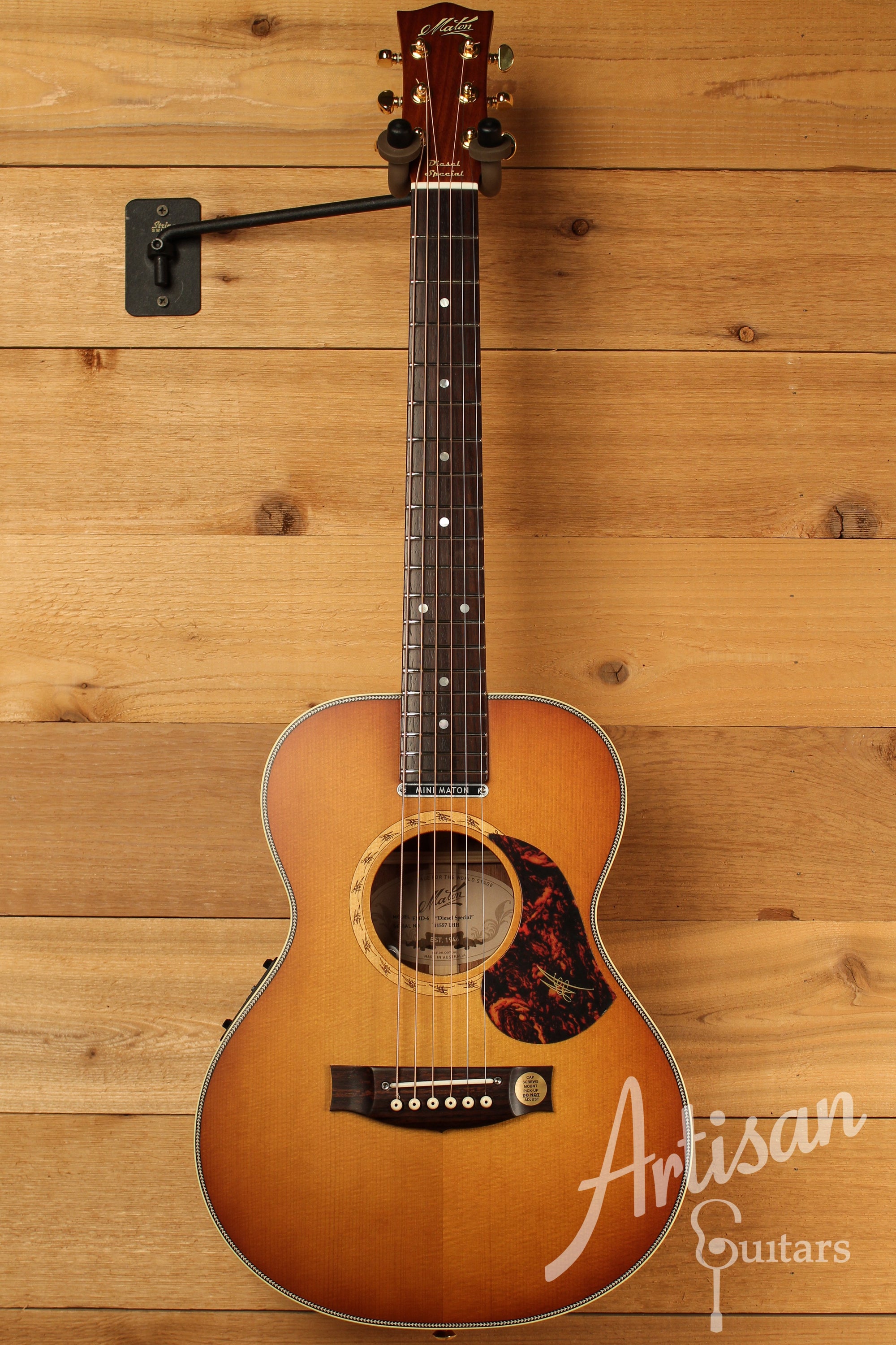 Maton EMD6 Mini Maton Diesel Sitka with Blackwood and Vintage Amber Sunburst  ID-12623 - Artisan Guitars