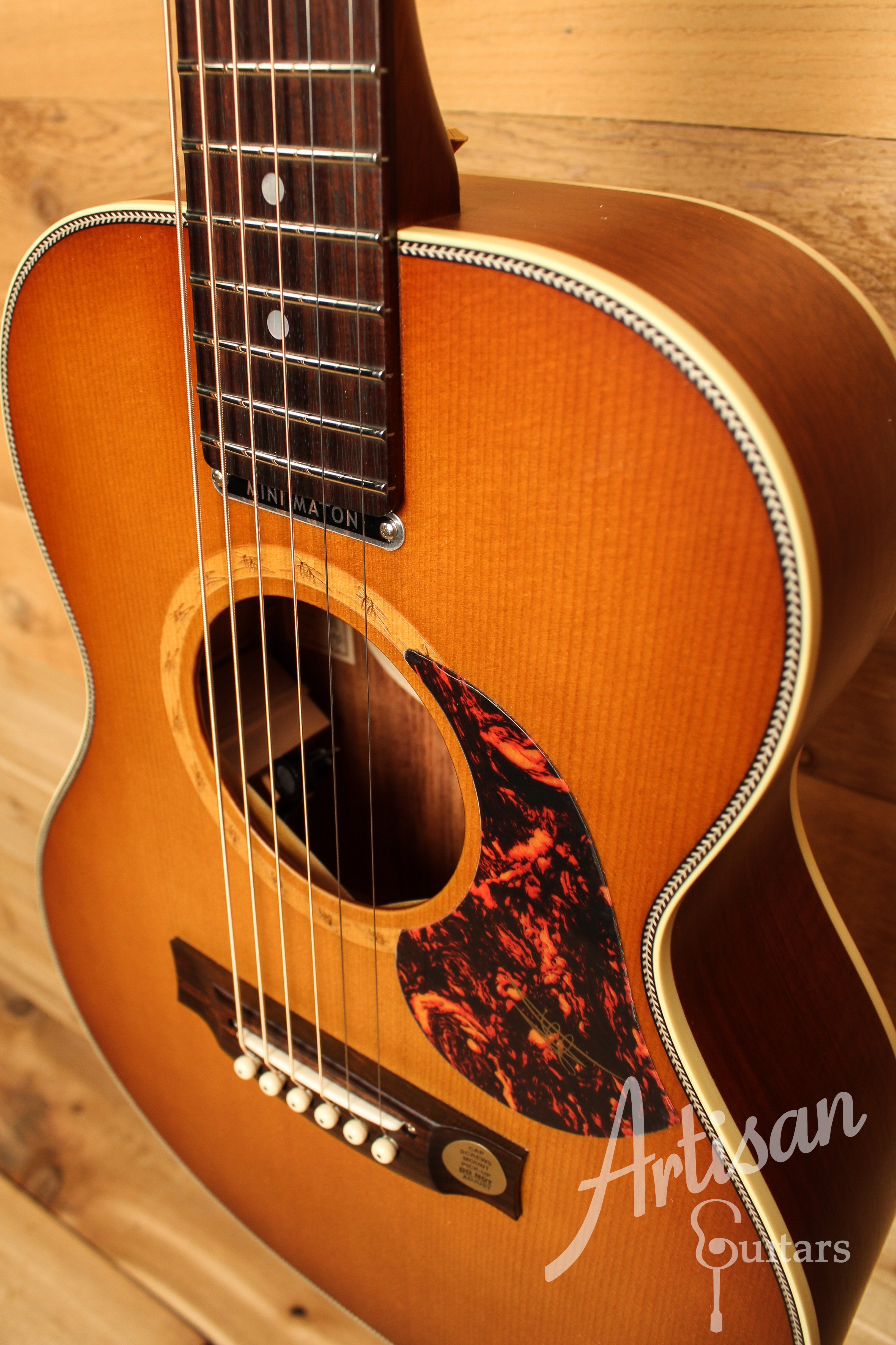 Maton EMD6 Mini Maton Diesel Sitka with Blackwood and Vintage Amber Sunburst  ID-12623 - Artisan Guitars
