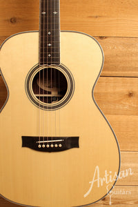 Maton Custom Shop Classic Guitar with European Spruce and Indian Rosewood ID-12628 - Artisan Guitars