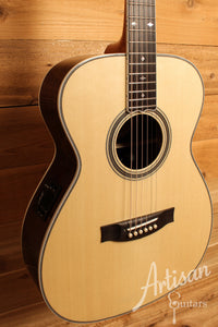 Maton Custom Shop Classic Guitar with European Spruce and Indian Rosewood ID-12628 - Artisan Guitars