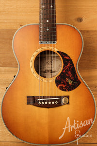 Maton EMD6 Mini Maton Diesel Sitka with Blackwood and Vintage Amber Sunburst ID-12637 - Artisan Guitars