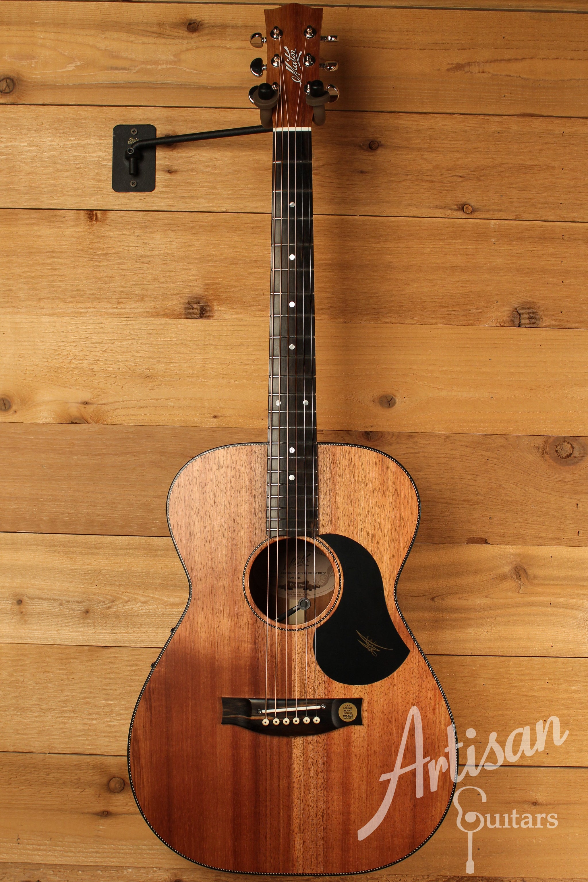 Maton EBW808 Guitar w/ Blackwood Top, Back & Sides w/ AP5 Pro Pickup System ID-12638 - Artisan Guitars