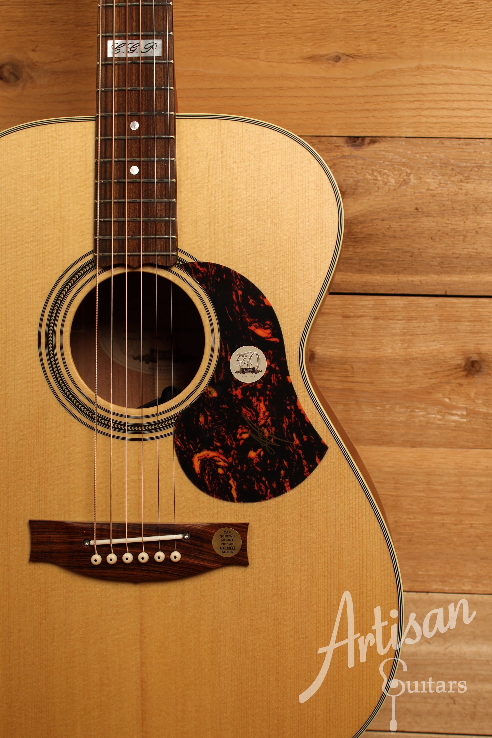 Maton EBG 808 TE Tommy Emmanuel Signature Guitar ID-12028 - Artisan Guitars