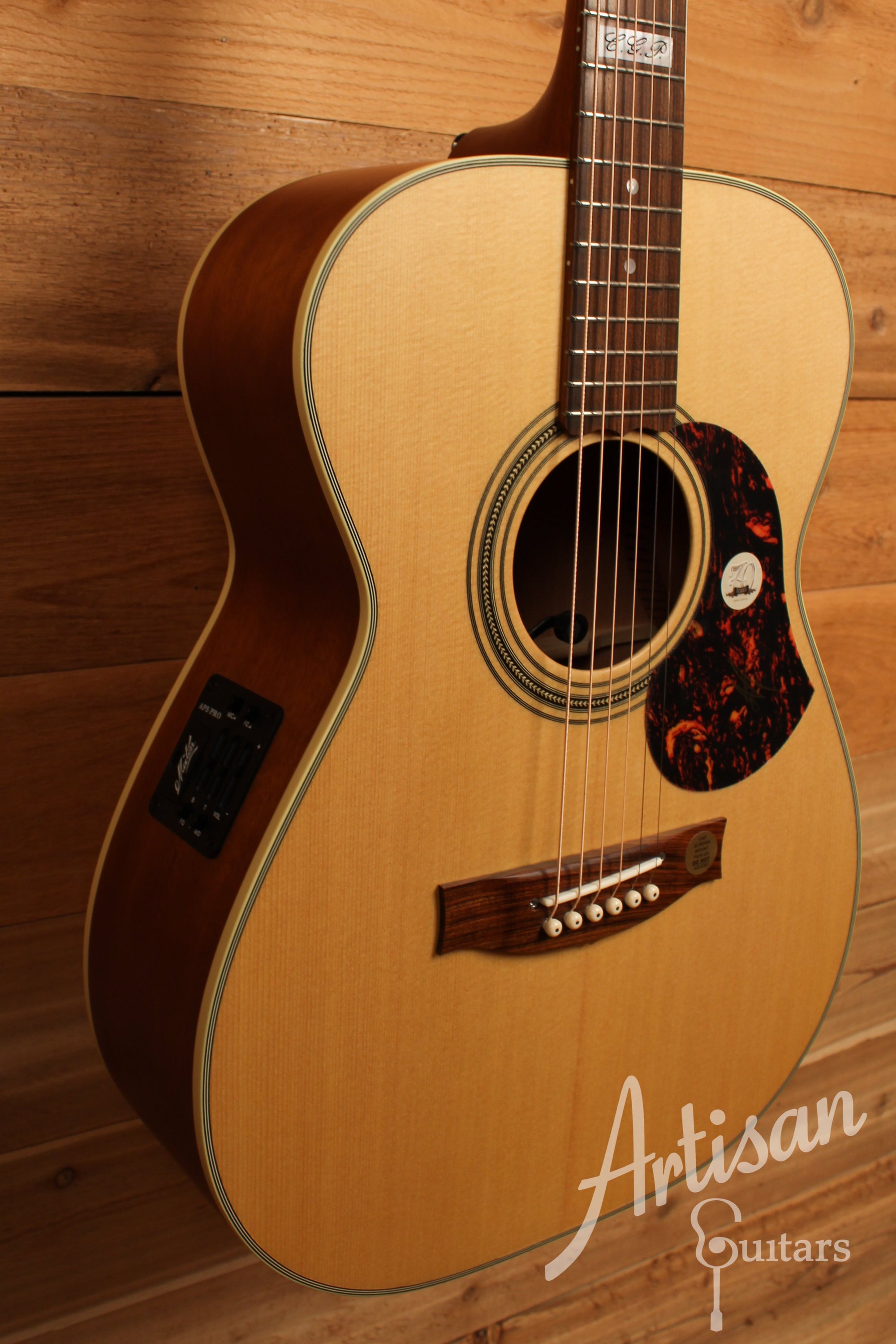 Maton EBG 808 TE Tommy Emmanuel Signature Guitar ID-12028 - Artisan Guitars