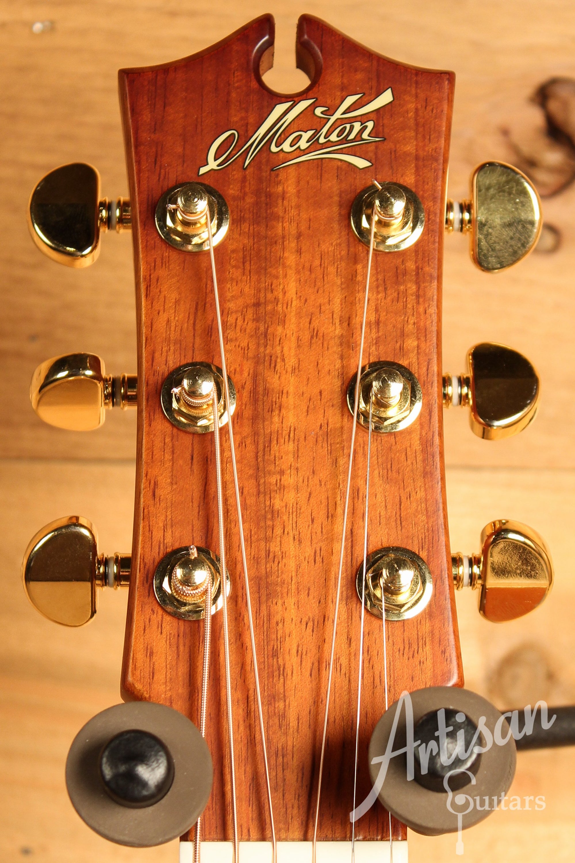 Maton EBG808 Nashville Series Sitka Spruce & Blackwood w/ Vintage Amber Sunburst Finish ID-12649 - Artisan Guitars