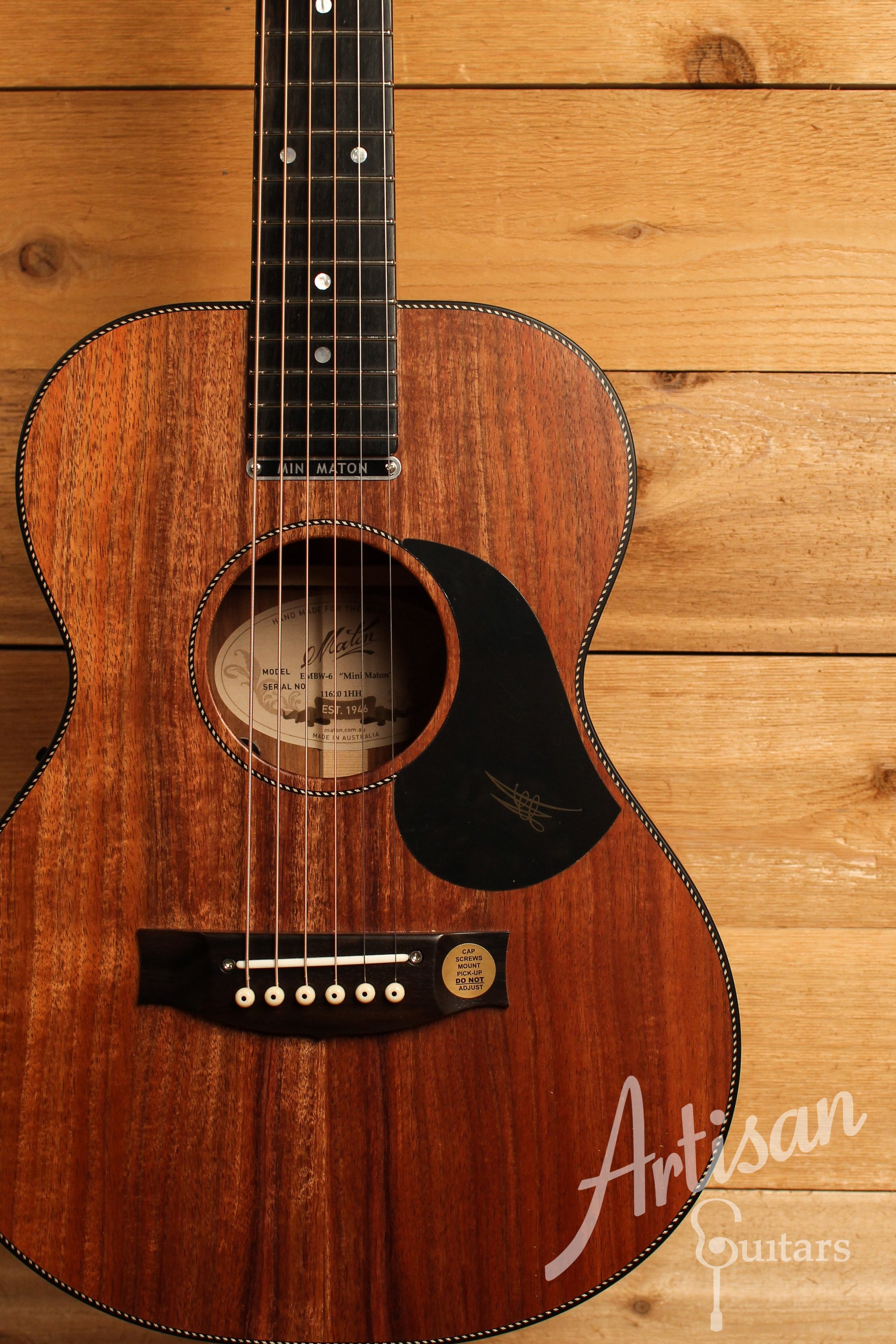 Maton EMBW6 Mini Guitar w/ Blackwood Top, Back & Sides and AP5 Pro Pickup System ID-12652 - Artisan Guitars