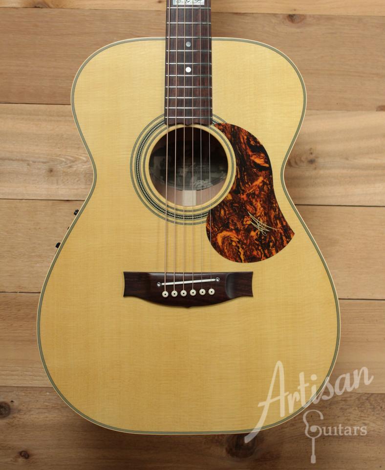 Maton EBG808TE Tommy Emmanuel Signature Sitka and Queensland Maple with AP5-Pro pickup ID-9891 - Artisan Guitars