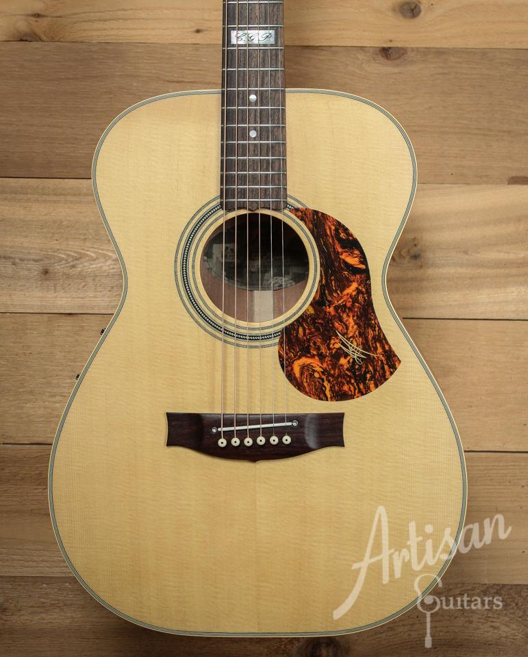 Maton EBG808TE Tommy Emmanuel Signature Sitka and Queensland Maple with  AP5-Pro pickup ID-9890