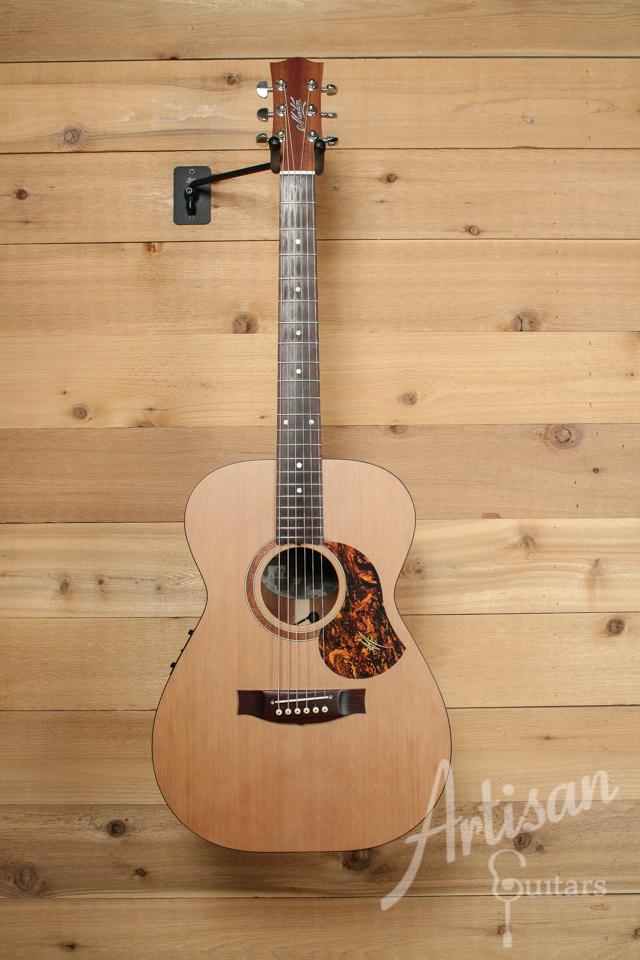 Maton SRS808 Western Red Cedar and Solid Blackwood ID-9892 - Artisan Guitars