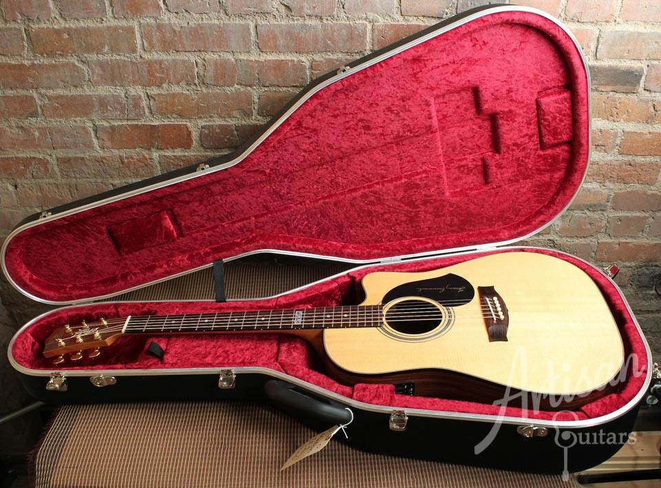 Pre-Owned 2014 Maton TE1 Tommy Emmanuel Artist Sitka Spruce and Indian Rosewood ID-9903 - Artisan Guitars