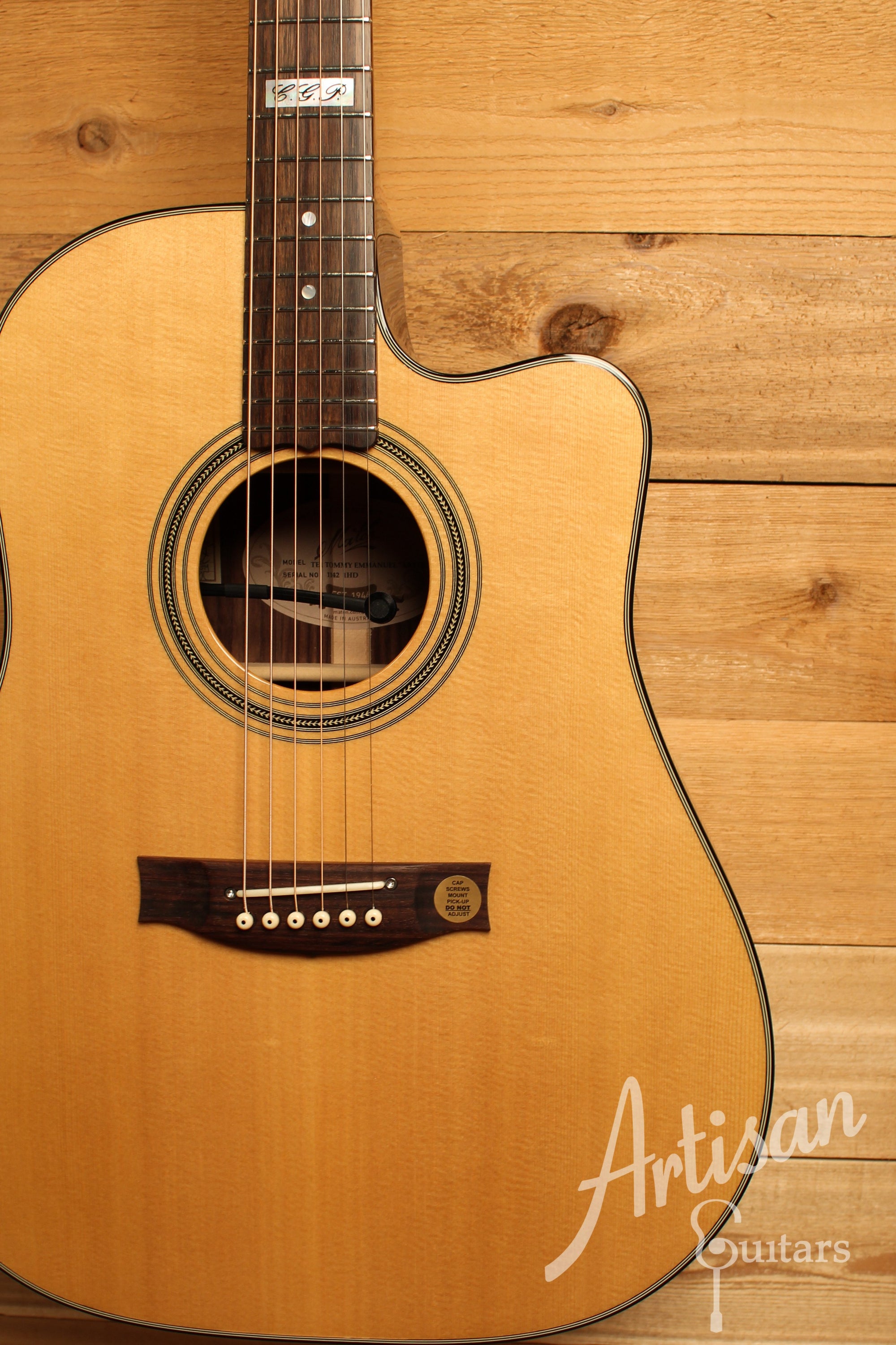 Maton TE 1 Tommy Emmanuel Artist Sitka Spruce and Indian Rosewood w/ AP5 Pro Pickup ID-12427 - Artisan Guitars