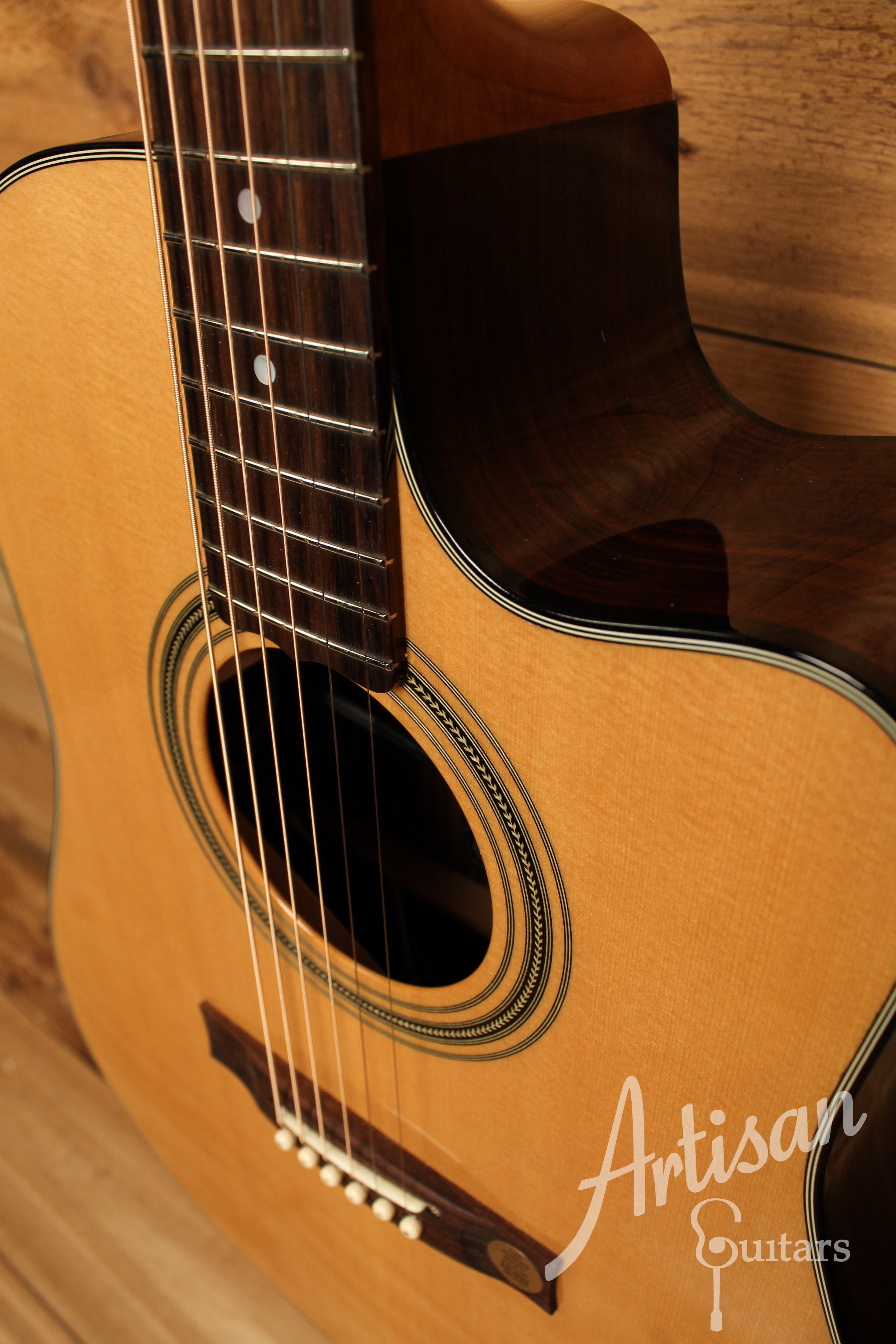Maton TE 1 Tommy Emmanuel Artist Sitka Spruce and Indian Rosewood w/ AP5 Pro Pickup ID-12427 - Artisan Guitars